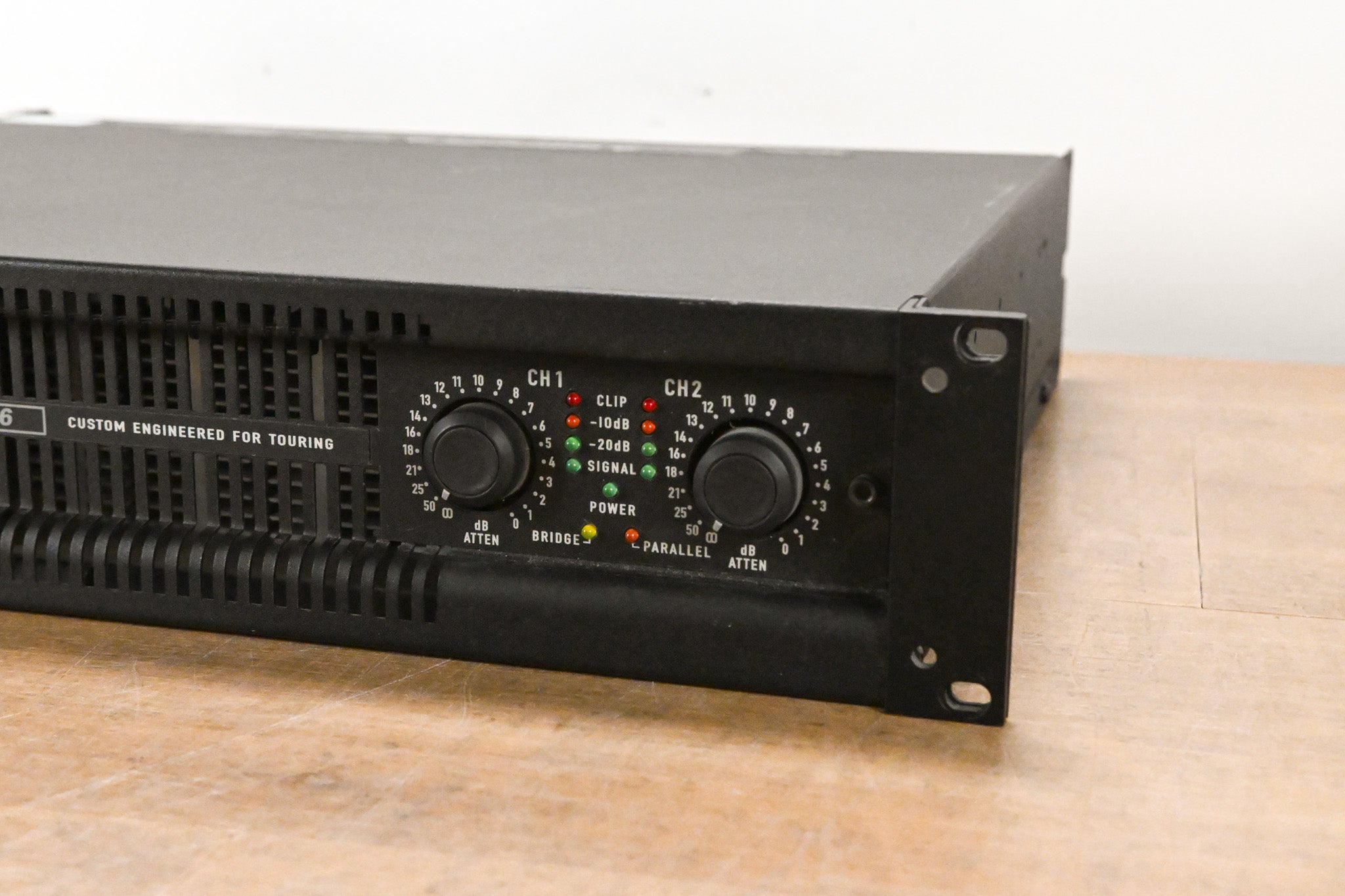 QSC PL236 PowerLight 2 Series 2-Channel Power Amplifier