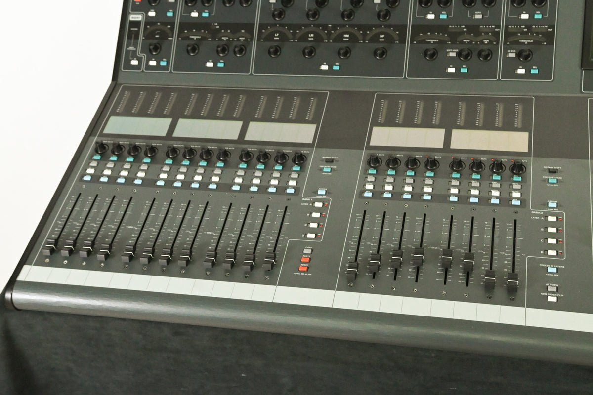 Allen & Heath iLive-T112 Mixing Surface with iDR-48 Fixed Format MixRack