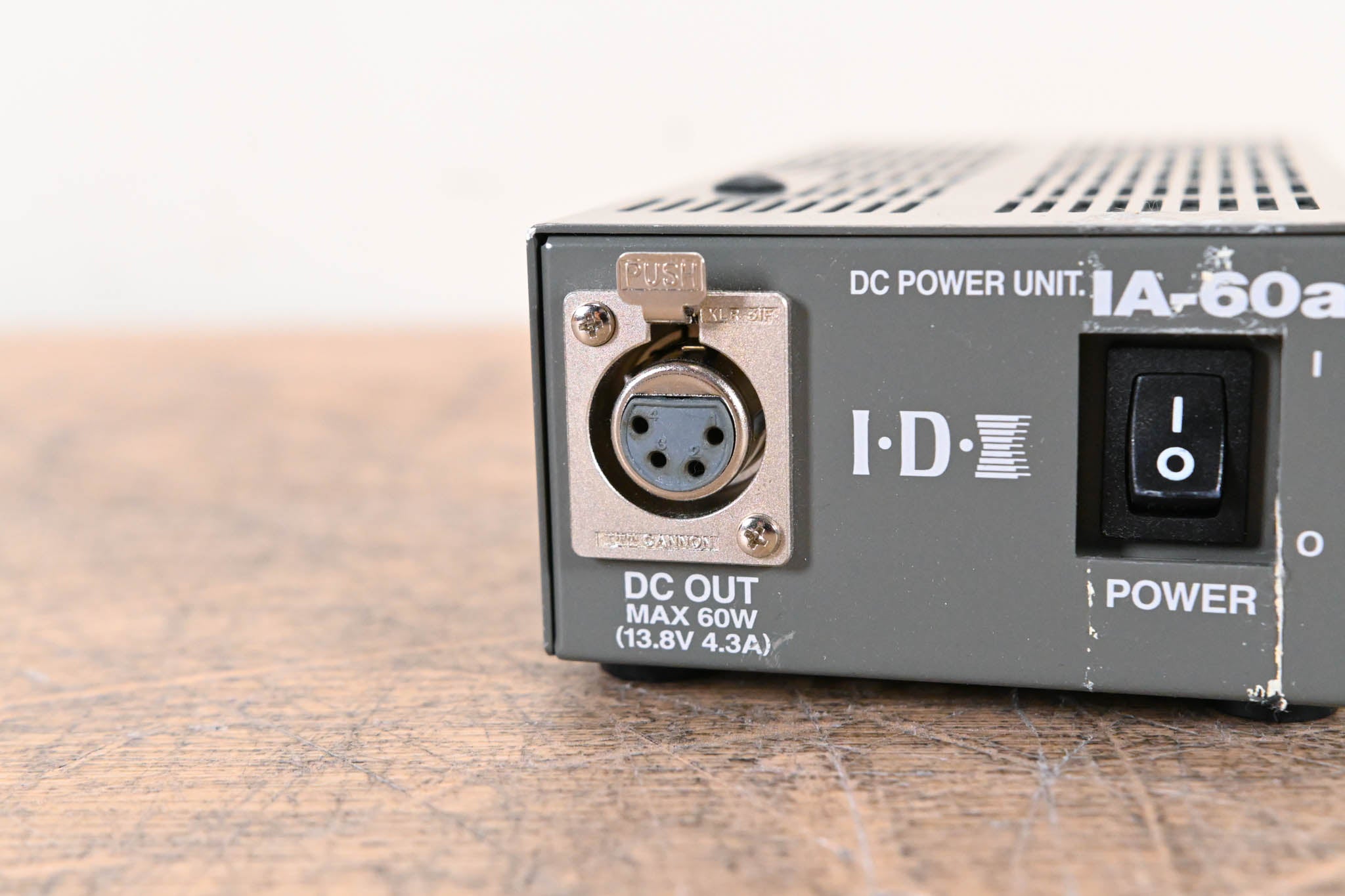 IDX System Technology IA-60a Single-Channel DC Power Supply