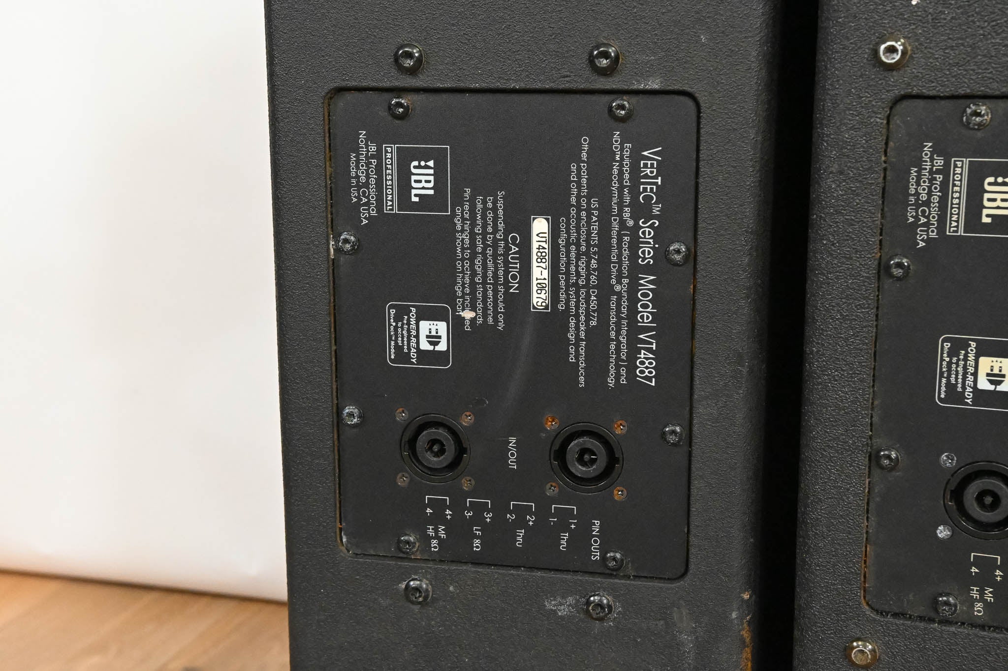 JBL VT4887 Compact Bi-Amplified 3-Way Line Array Element (PAIR)