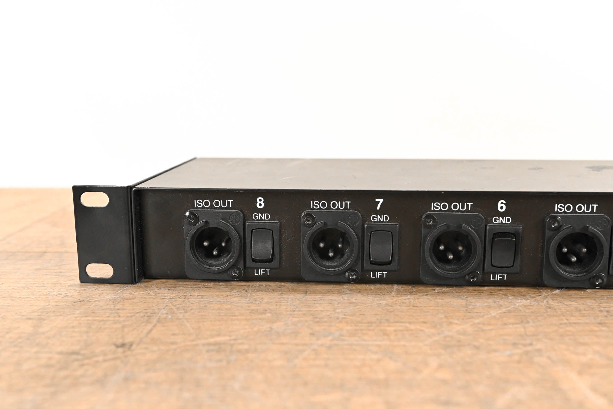 ProCo IT-8A 8-Channel Isolation Transformer Unit