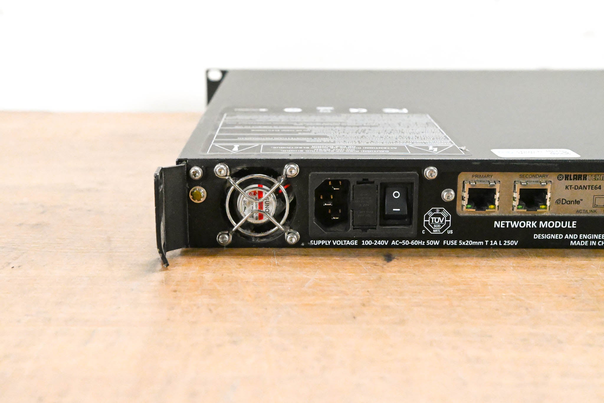 Klark Teknik DN9650 Digital Audio Network Bridge