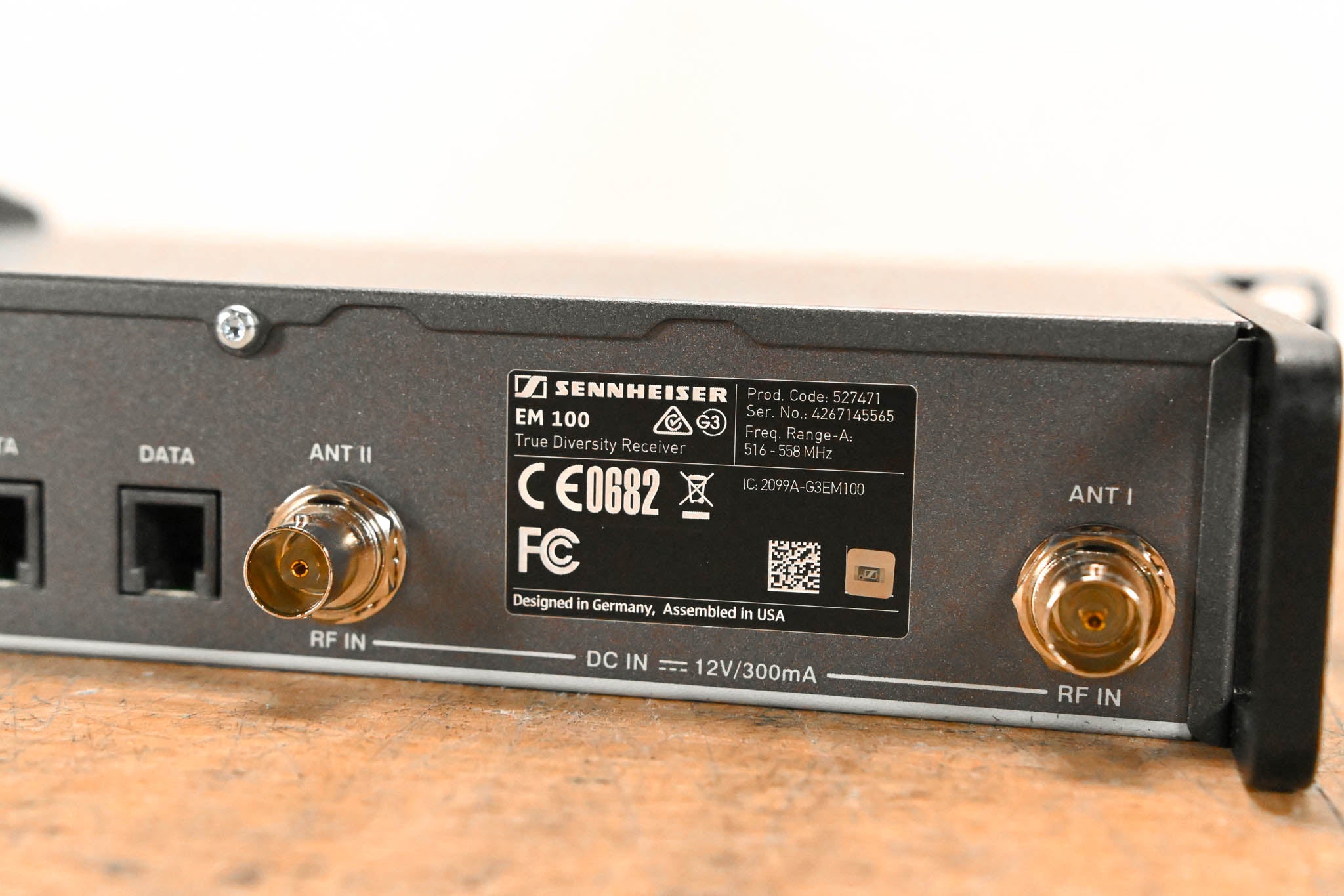Sennheiser EM 100 G3 Wireless Receiver - A Range: 516-558 MHz