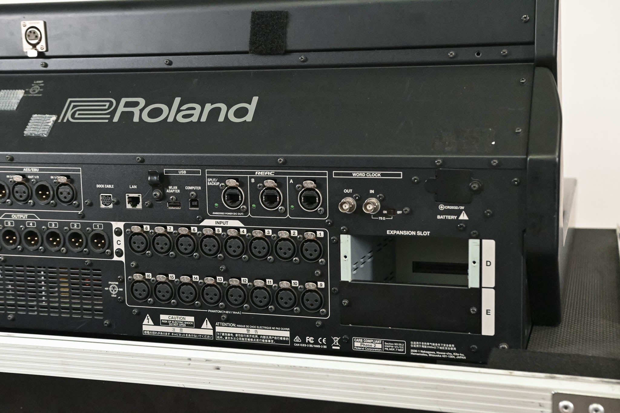 Roland M-5000C Live Mixing Console with Road Case