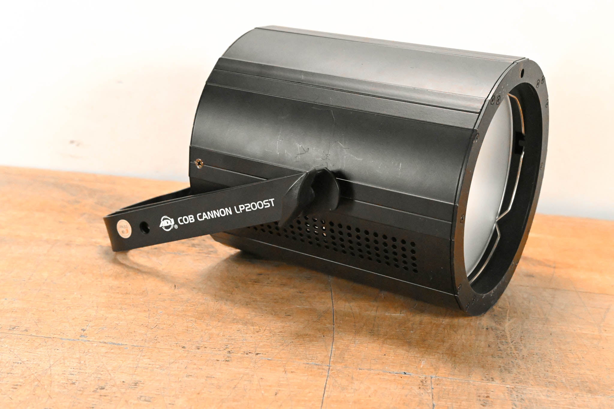 ADJ COB Cannon LP200ST 200W Chip On Board Color Mixing Wash Fixture