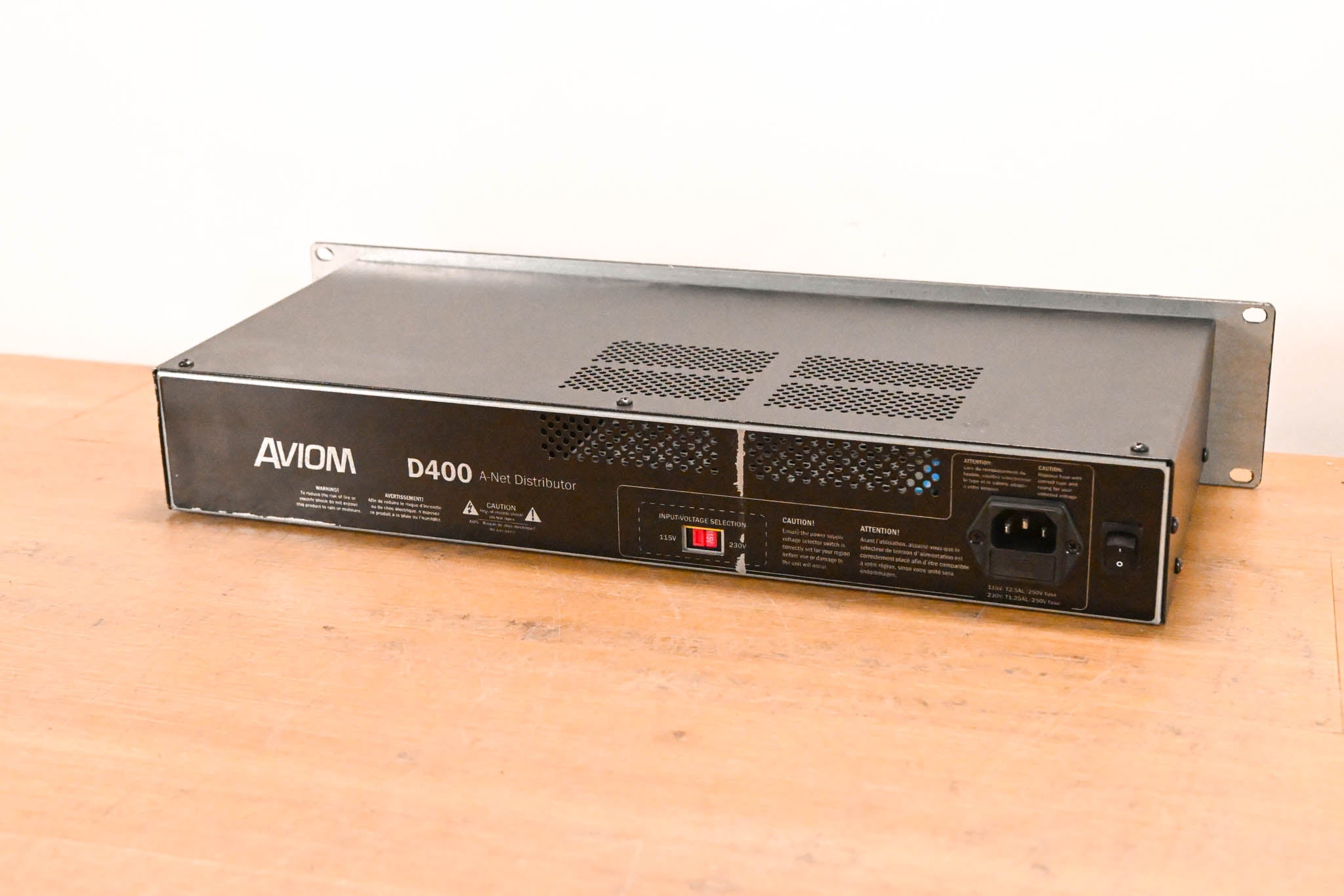 Aviom D400 A-Net Distributor