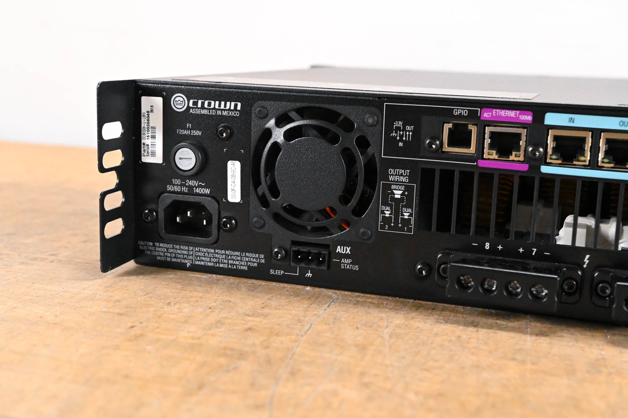 Crown DCi 8|300N 8-Channel, 300W @ 4 ohms Power Amplifier w/ BLU link