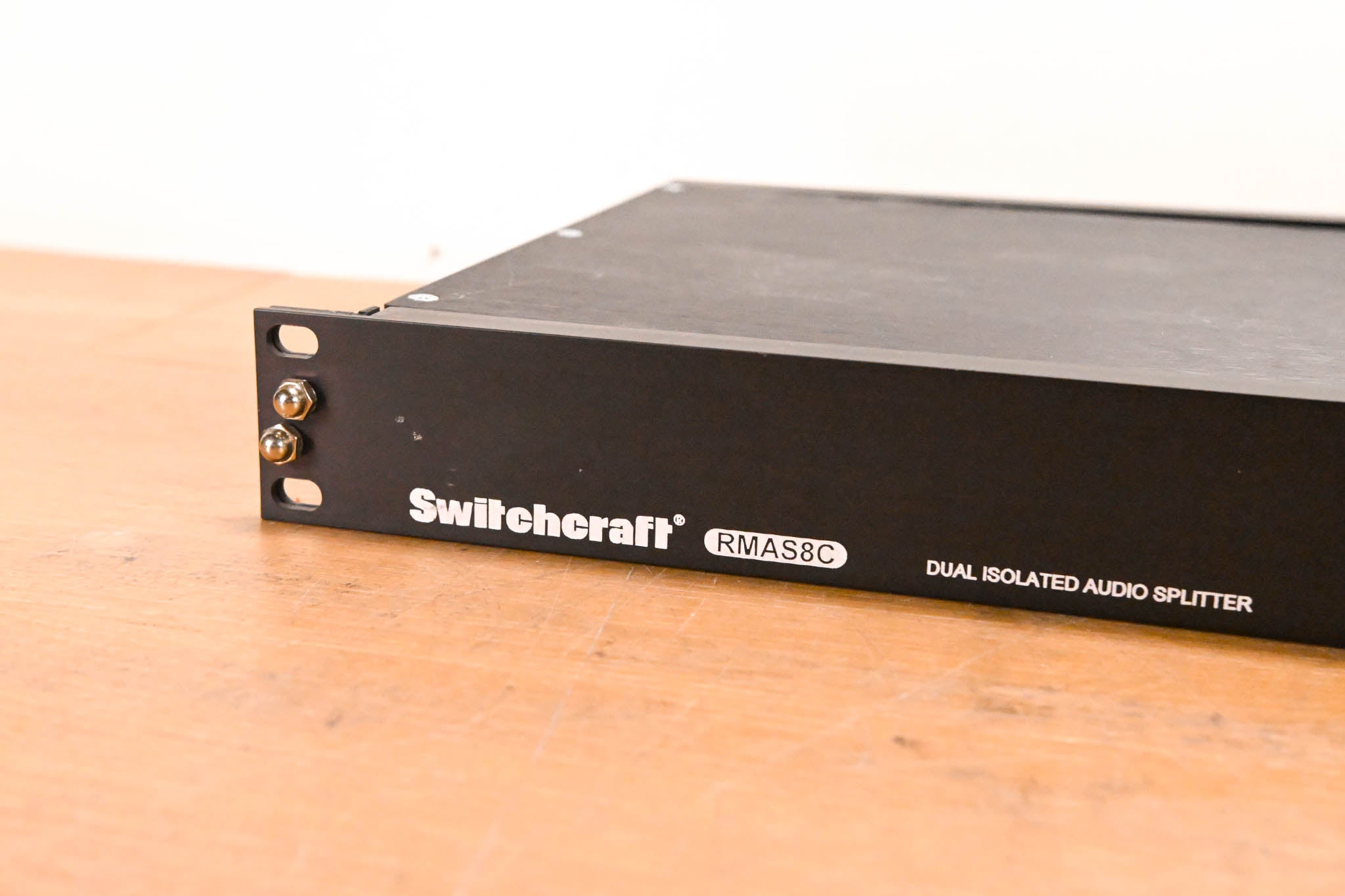 Switchcraft RMAS8C 8-Channel 3-Way Rackmount Mic Splitter with Rear I/O