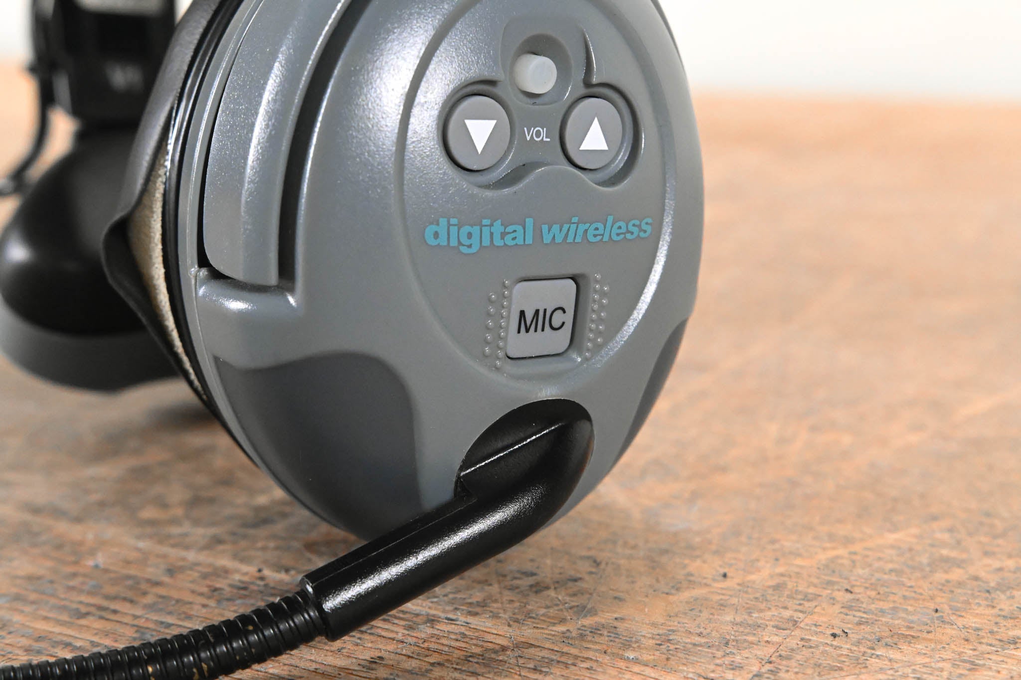 Eartec ComSTAR Single Full Duplex Wireless Headset