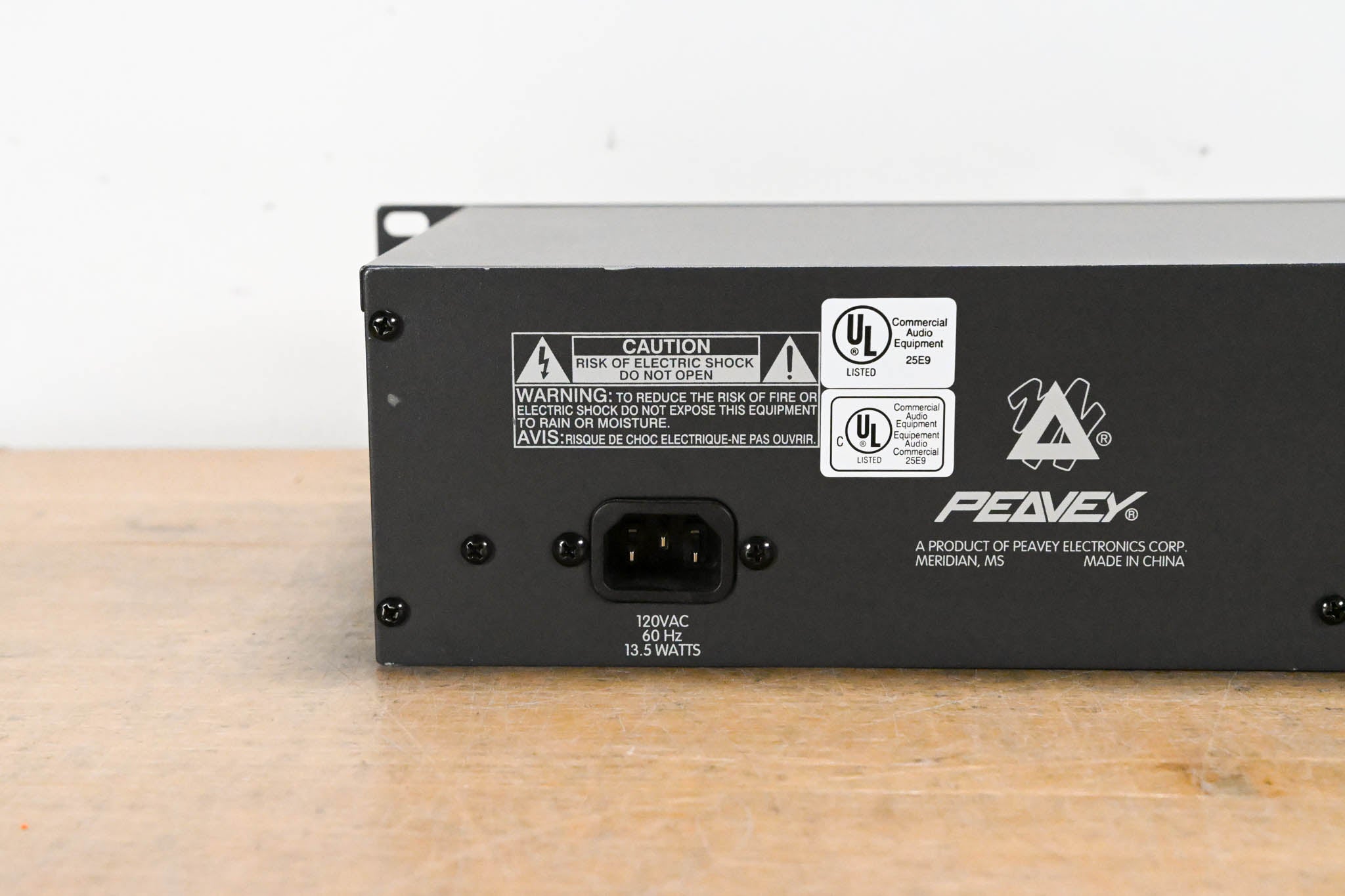 Peavey QF 131 31-Band Graphic Equalizer