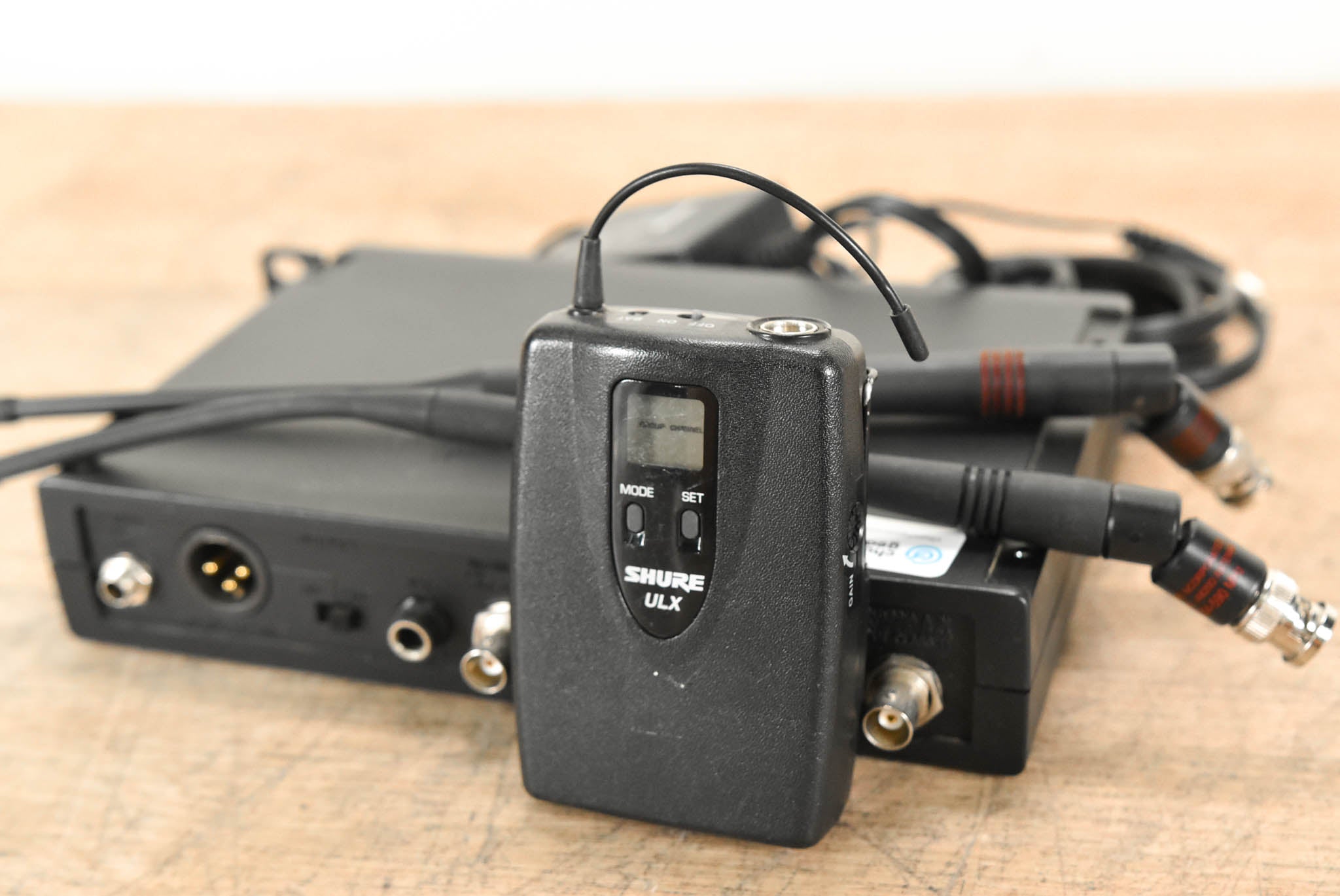 Shure ULXS14 Bodypack Wireless System - J1 Band: 554-590 MHz