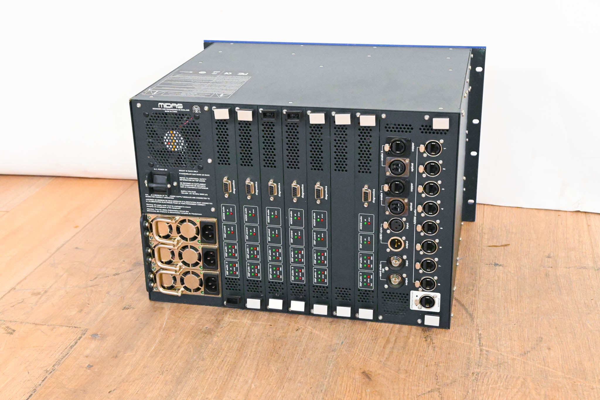 Midas PRO9 Live Audio Mixing System with DL371 Engine and Road Case