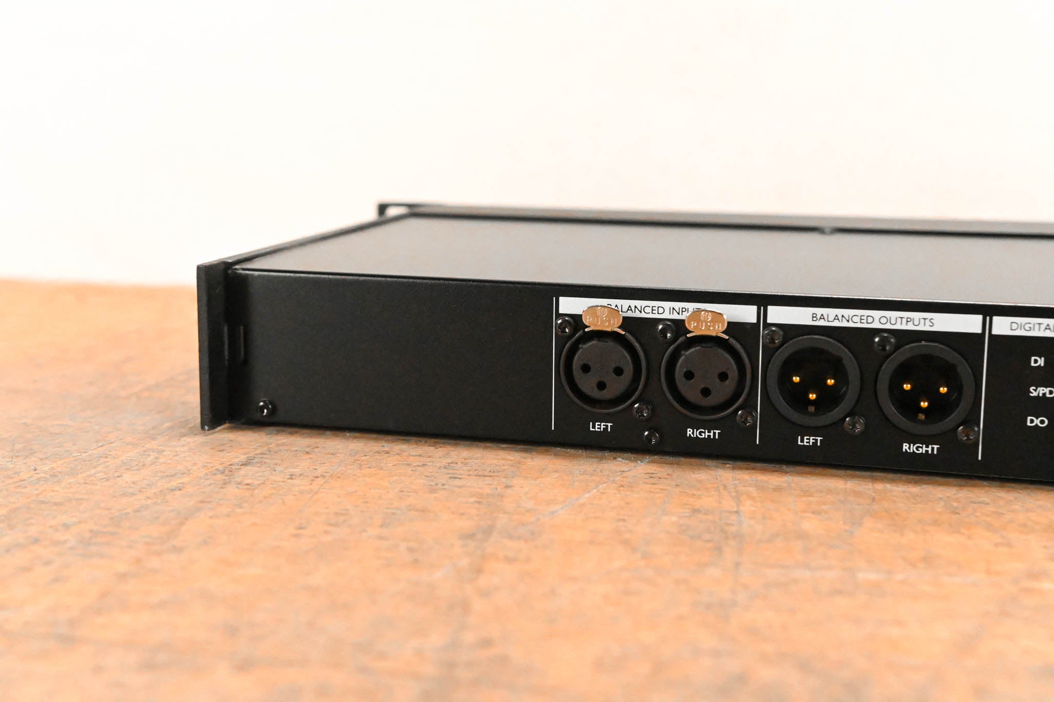 TC Electronic M-ONE XL Dual-Engine Effects Processor