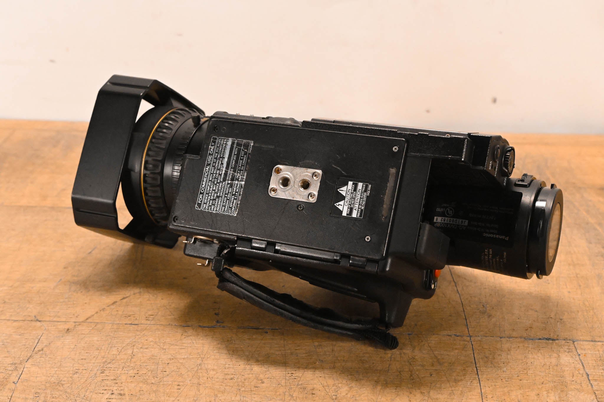 Panasonic AG-DVX100B 3-CCD Mini-DV Cinema Video Camcorder