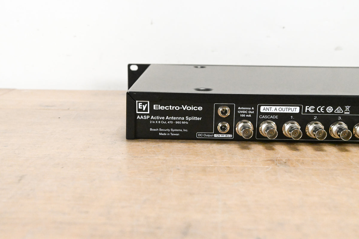 Electro-Voice (EV) RE3-ACC-AASP 2x8 Antenna Splitter: 470-960 MHz NO PSU