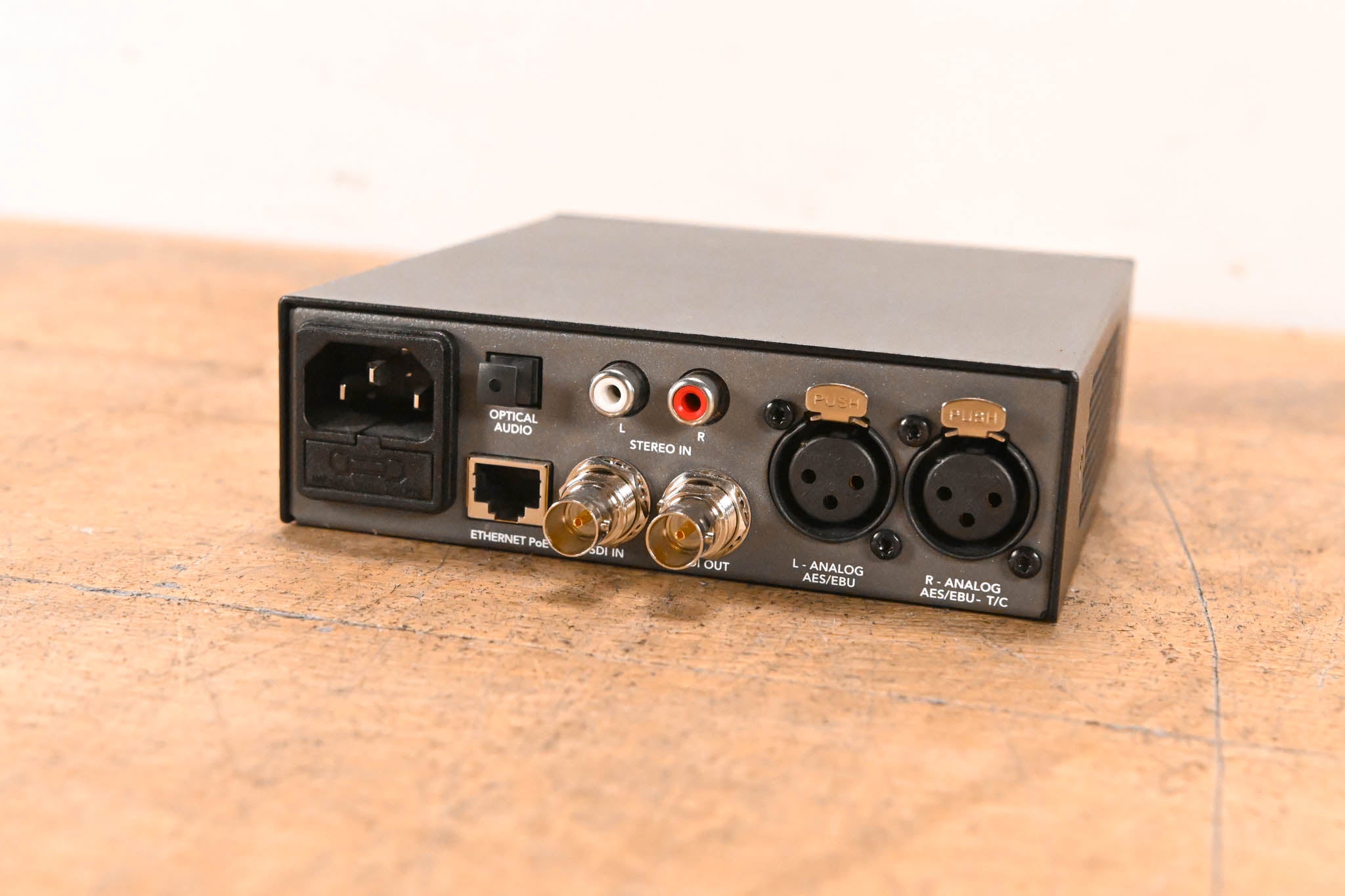 Blackmagic Design Teranex Mini Audio to SDI 12G w/ Smart Panel