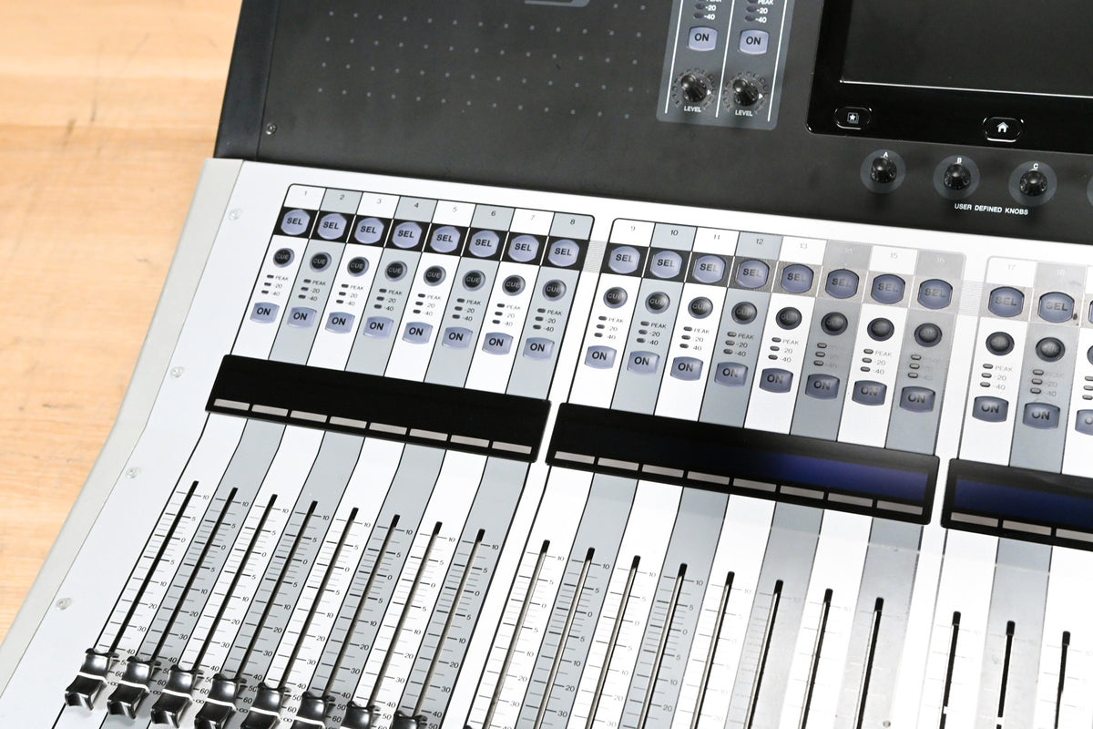 Yamaha TF3 24-Channel Digital Audio Mixer