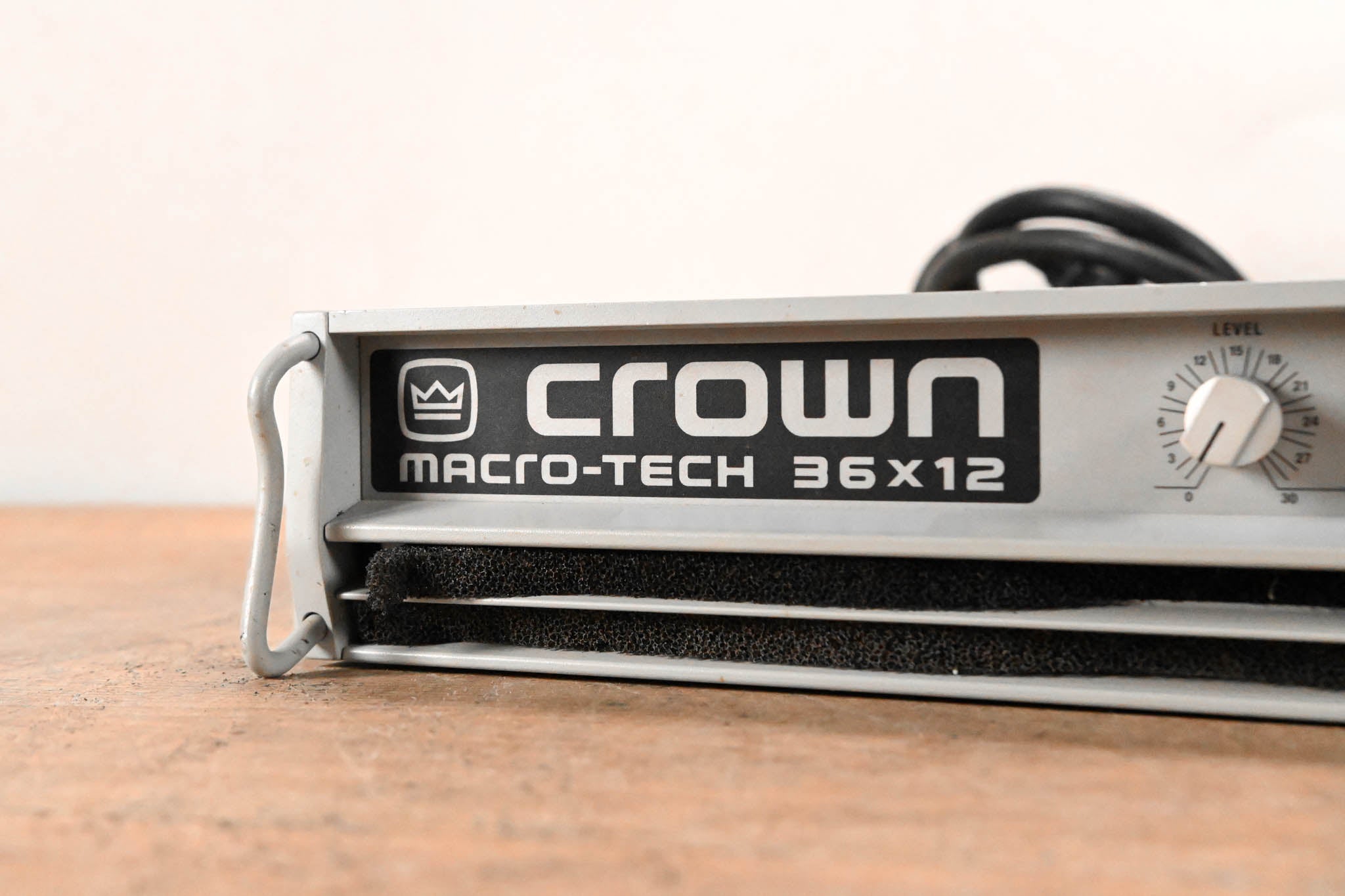 Crown Macro-Tech 36x12 2-Channel Power Amplifier