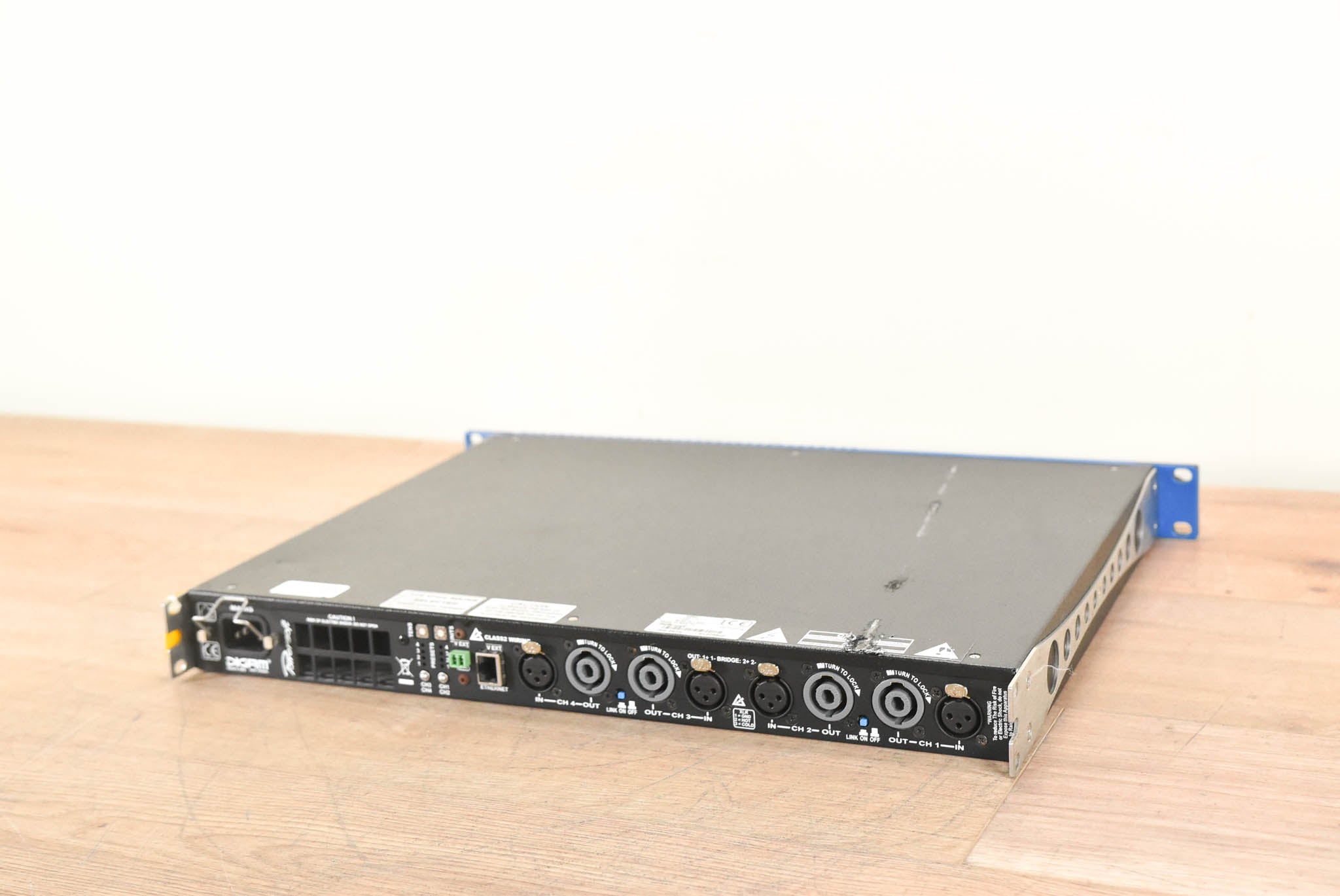 Powersoft M28Q HDSP+ETH 4-Channel Power Amplifier