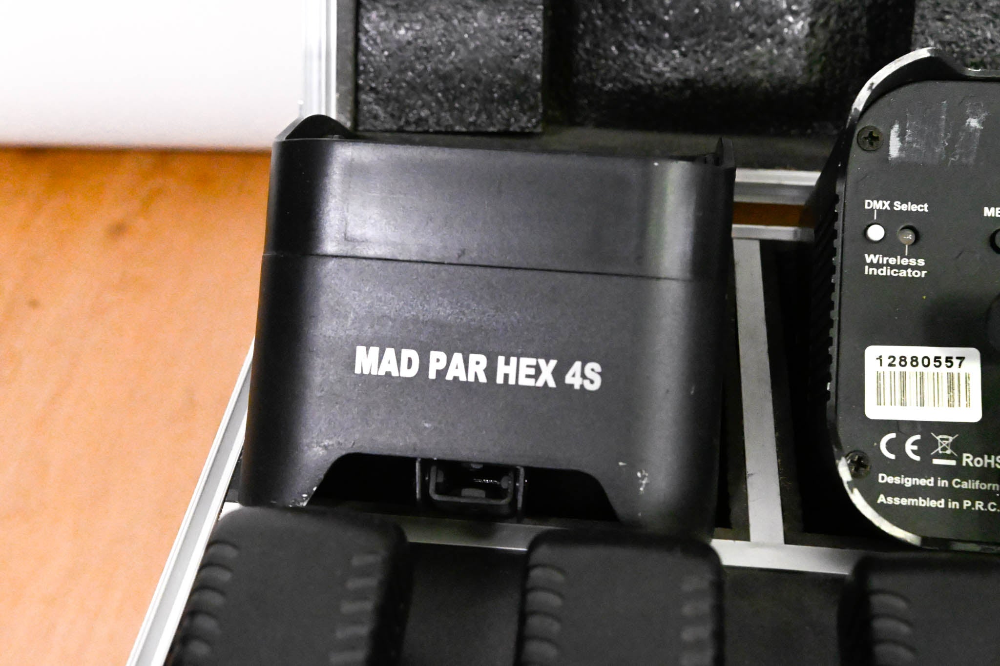 JMAZ Lighting MAD PAR HEX 4S Battery LED Uplight Kit w/ Charging Case