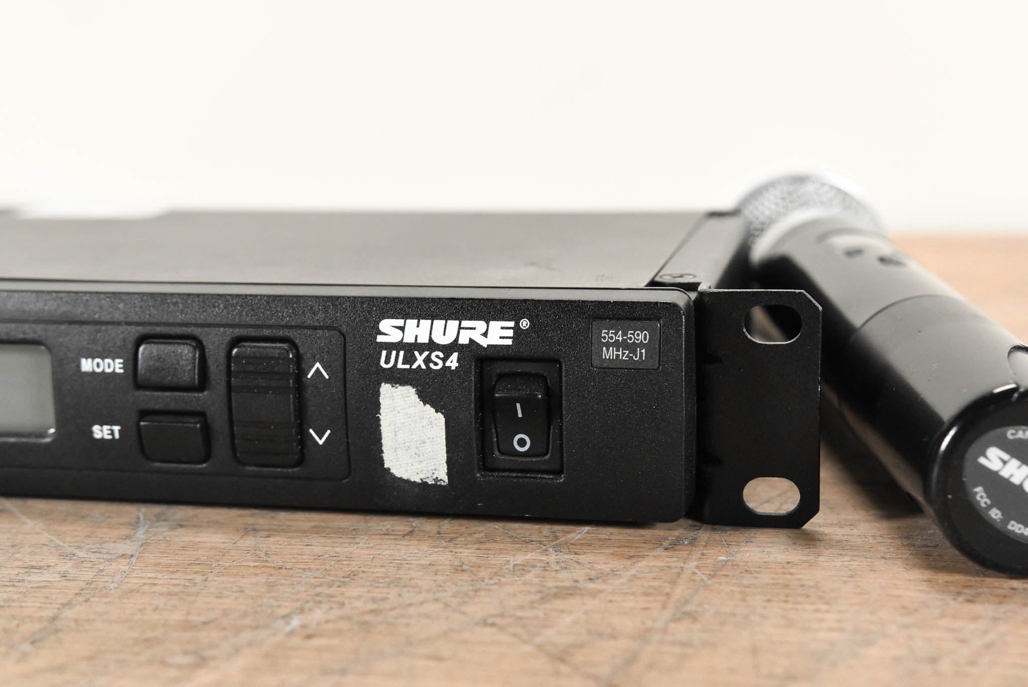 Shure ULXS24 87A Wireless Handheld Mic System J1 Band NO POWER SUPPL