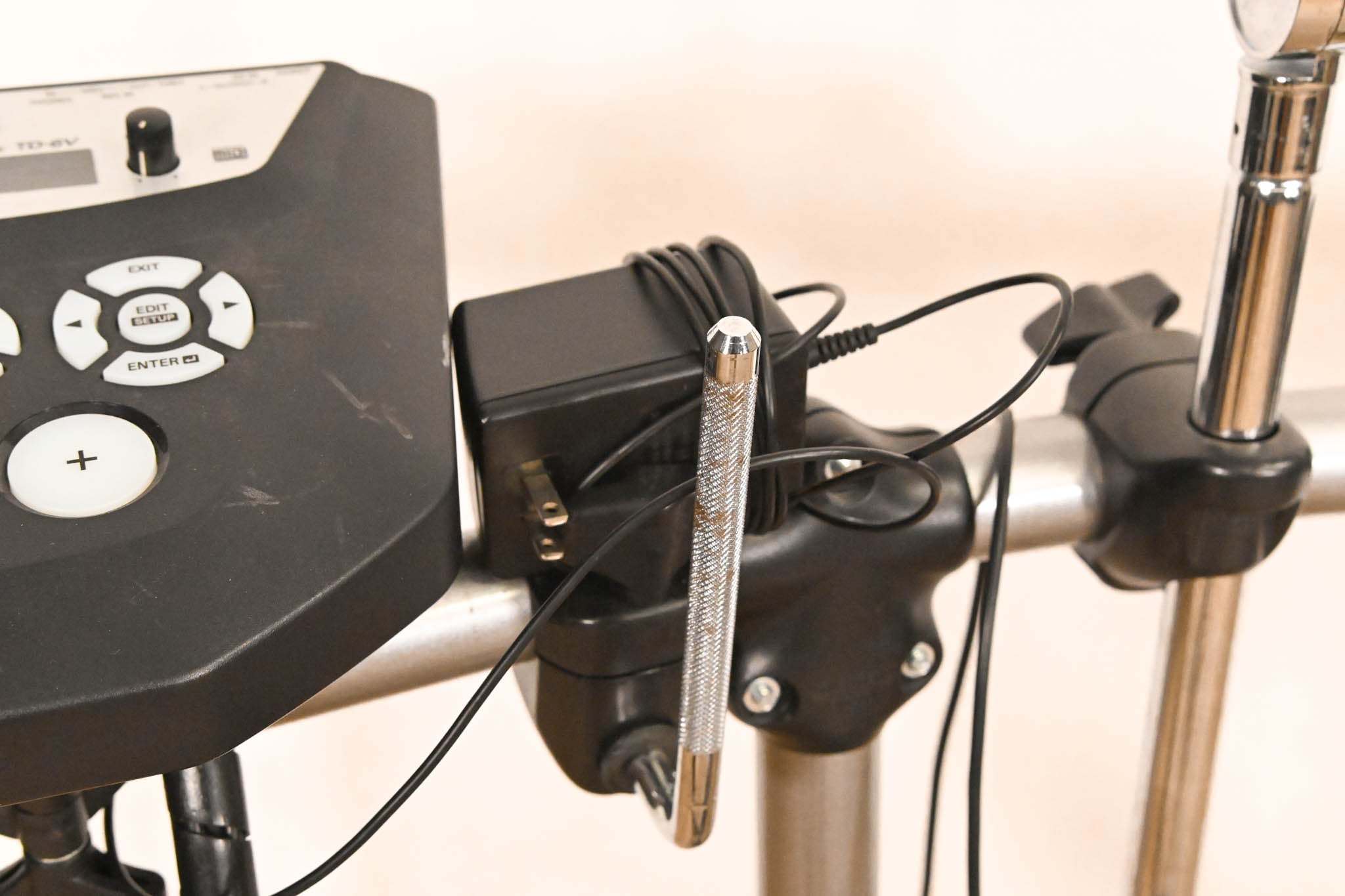 Roland TD-6V Electronic Drum Kit Module w/Frame + Cables (NO DRUM PADS)