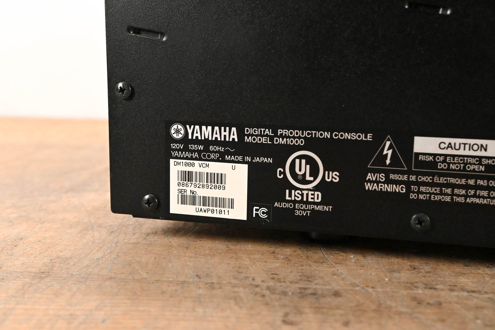 Yamaha DM1000 48-Channel Digital Audio Mixing Console