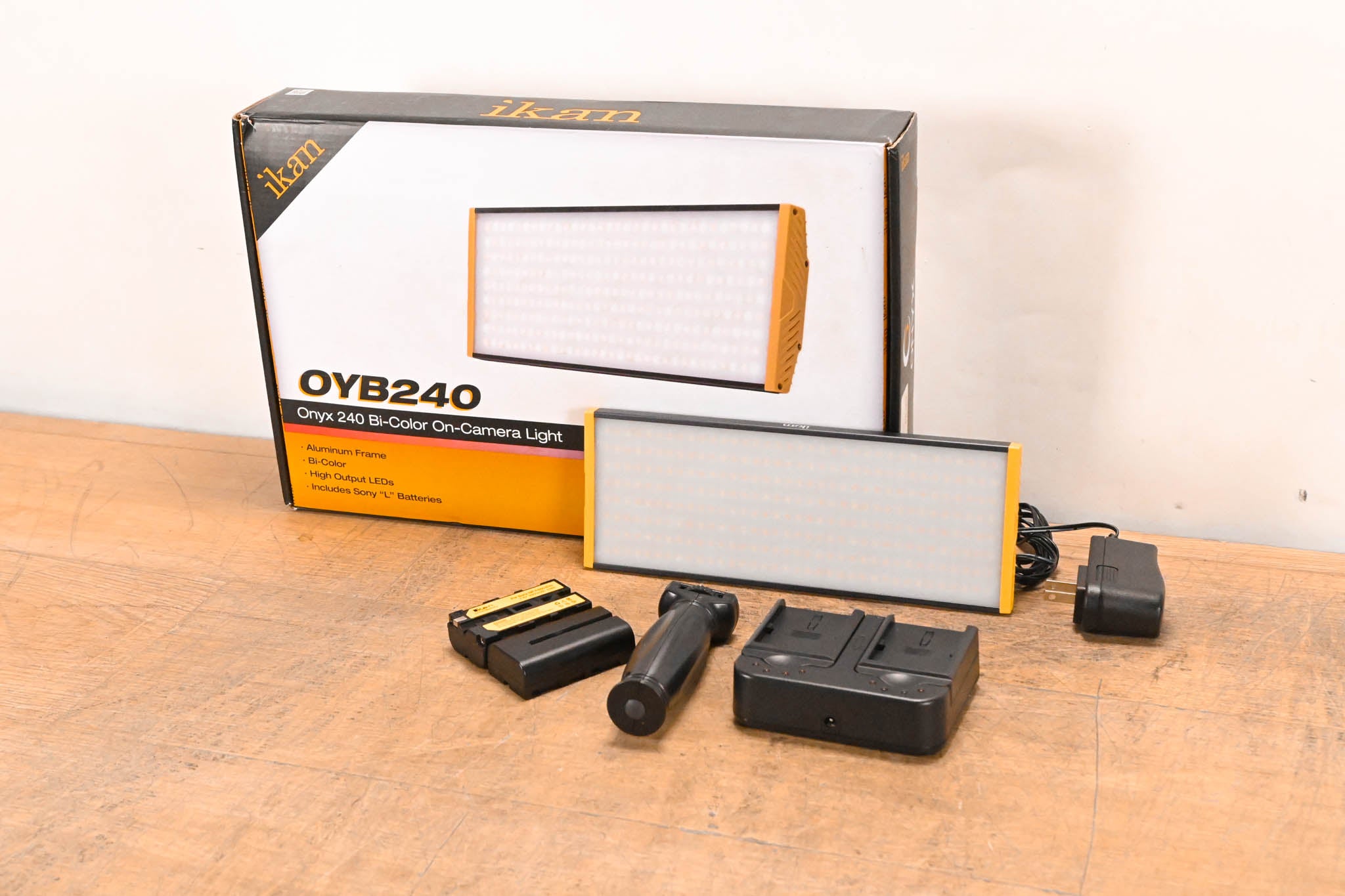 Ikan OYB240 Onyx 240 Bi-Color On-Camera LED Light w/ Accessories