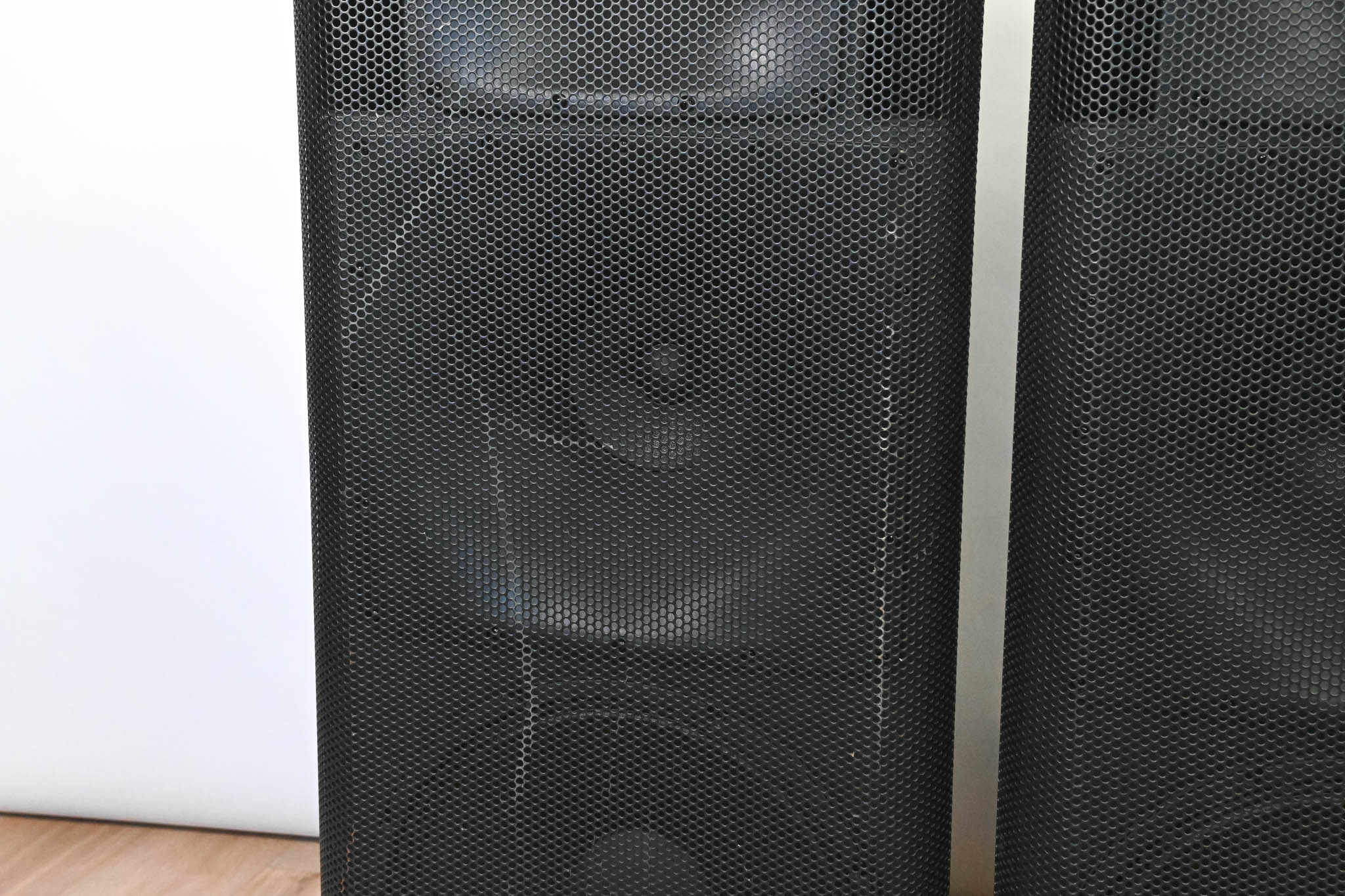 QSC KW153 1000W 15" Three-Way Active Loudspeaker (PAIR)