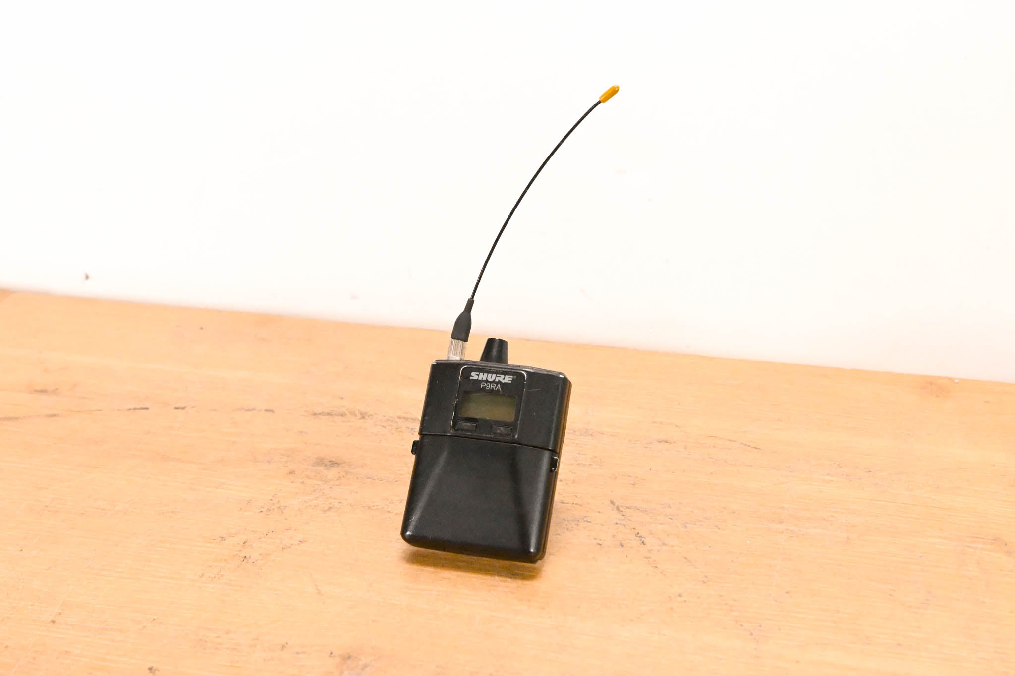 Shure P9RA-G7 Wireless Bodypack Receiver - G7 Band: 506-542 MHz