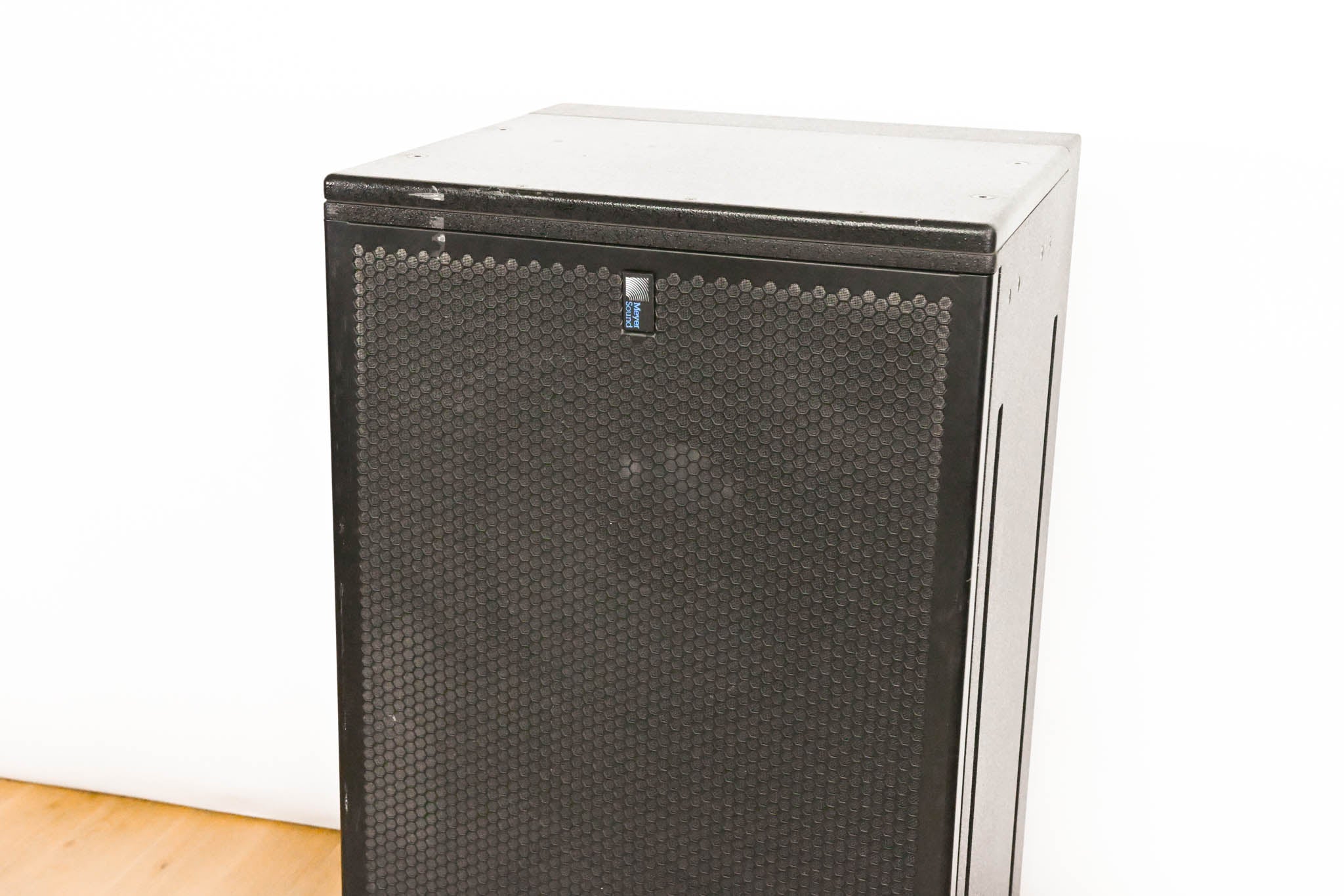 Meyer Sound 600-HP Compact High-Power Subwoofer