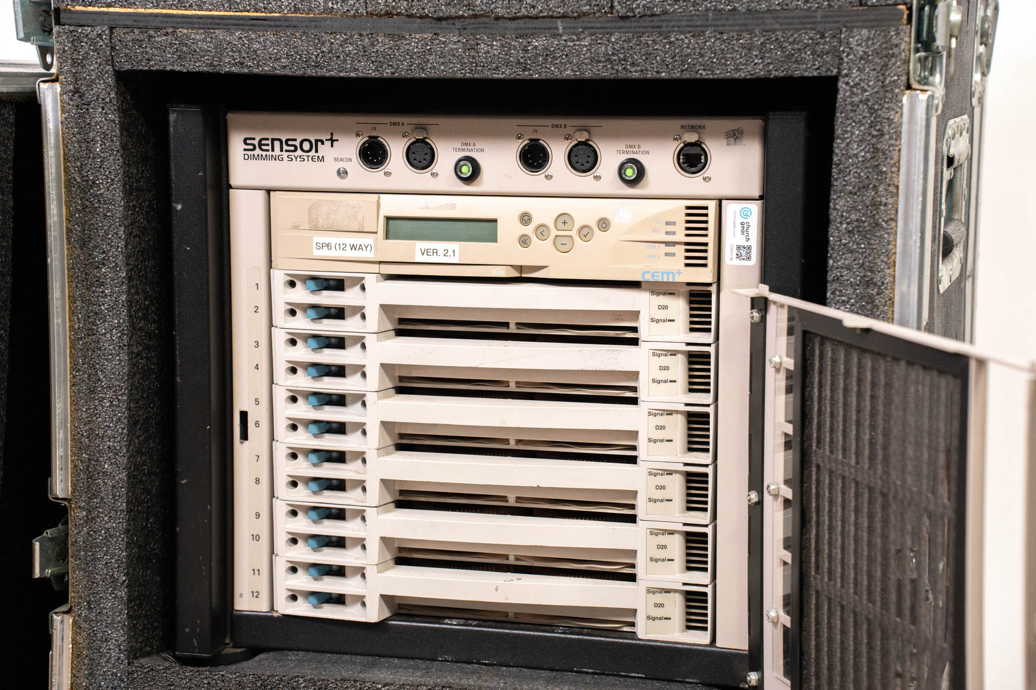 ETC SP-1220V Sensor+ Dimmer Rack with Stage Pin & Veam Out, in Road Case