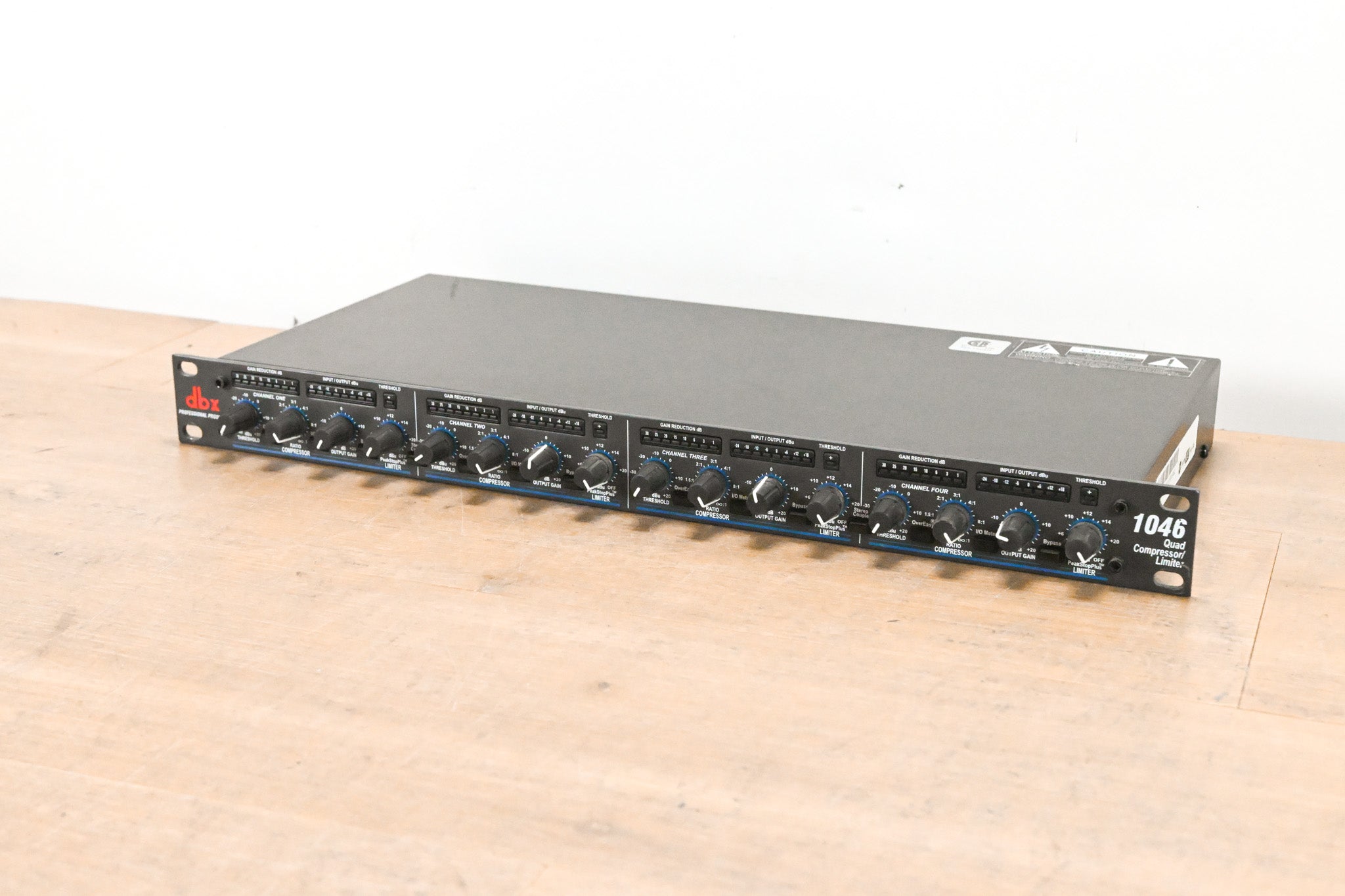 dbx 1046 Quad Compressor/Limiter
