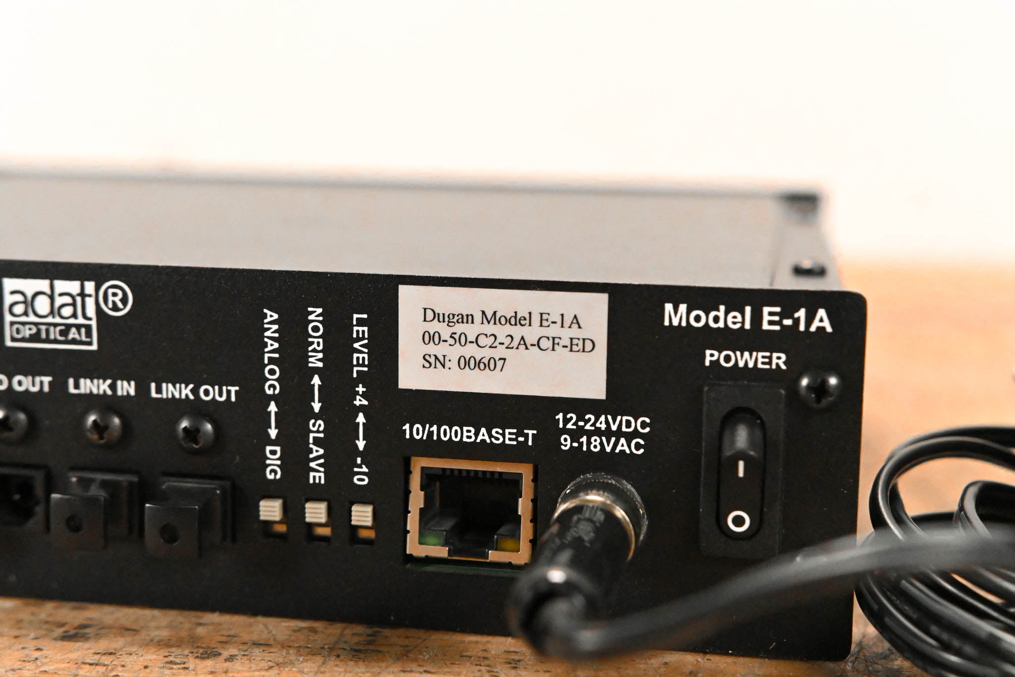 Dan Dugan E-1A Automatic Mixing Controller