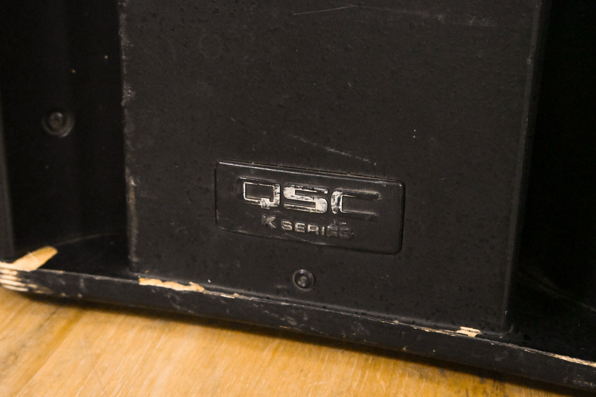 QSC KSub 1000W Dual 12" Powered Subwoofer