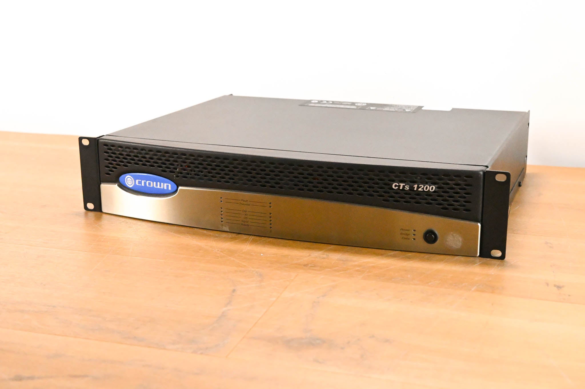 Crown CTs 1200 Two-Channel 600W Power Amplifier