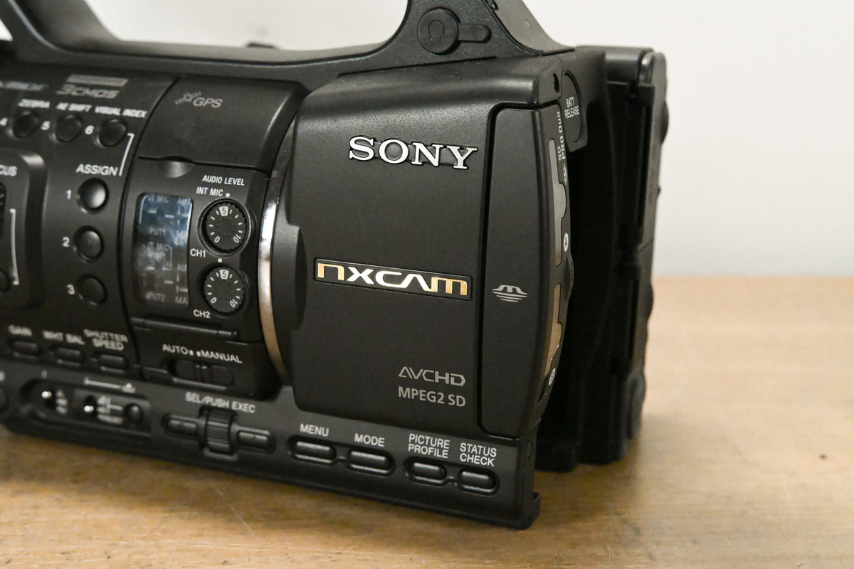 Sony HXR-NX5U NXCAM Professional Camcorder