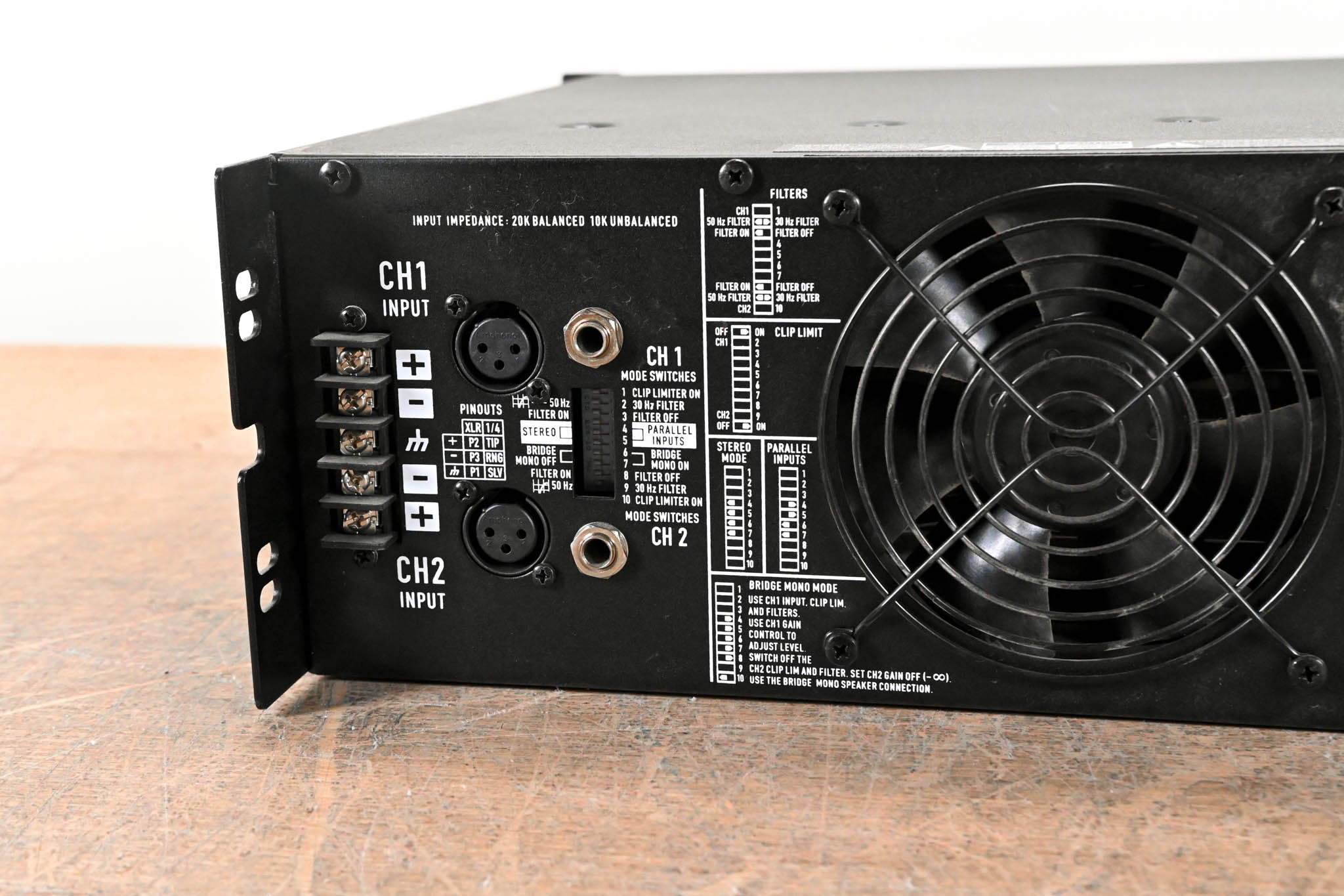 QSC RMX5050 2-Channel Power Amplifier