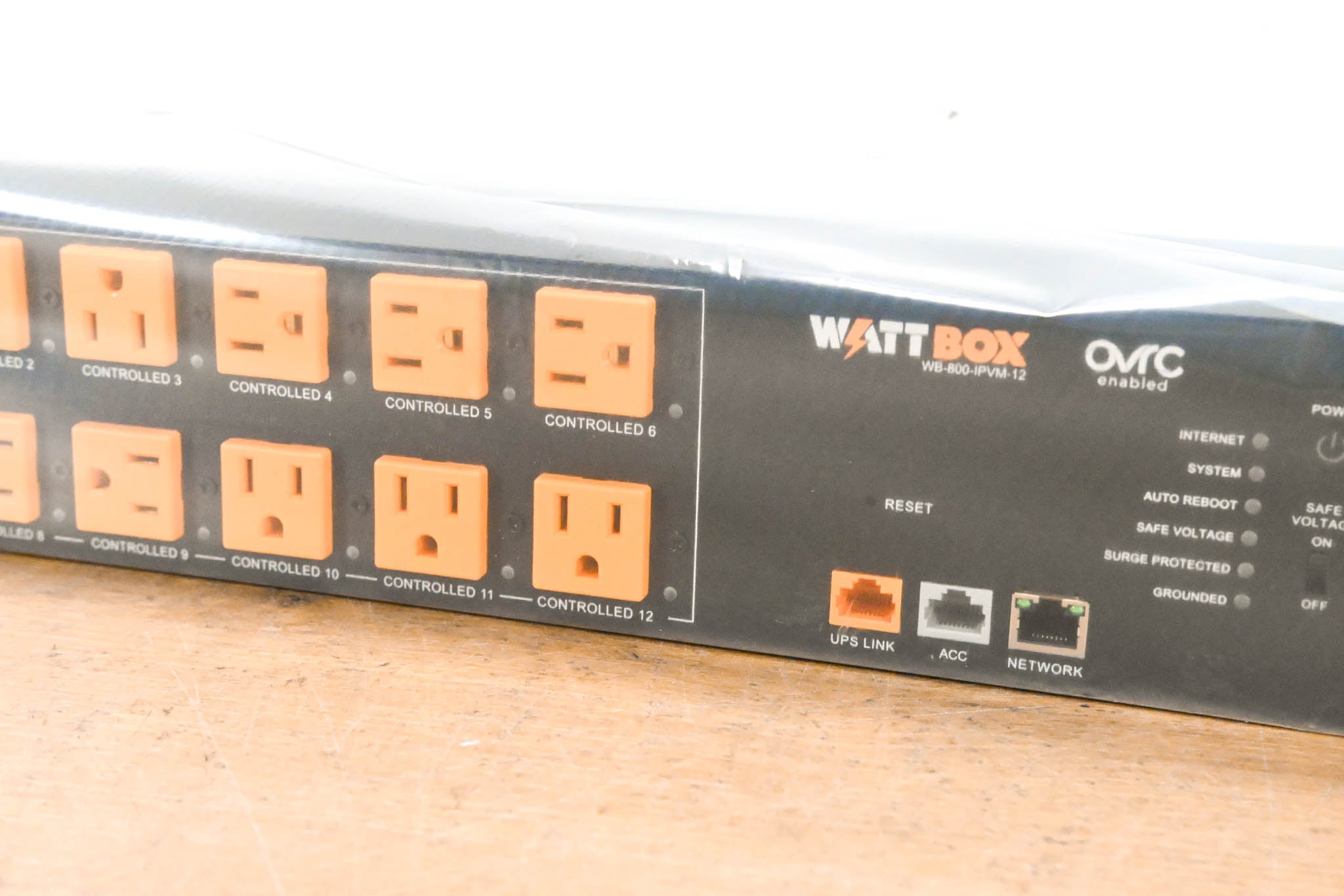 WattBox WB-800-IPVM-12 Rackmount IP Power Conditioner (12 Outlets)