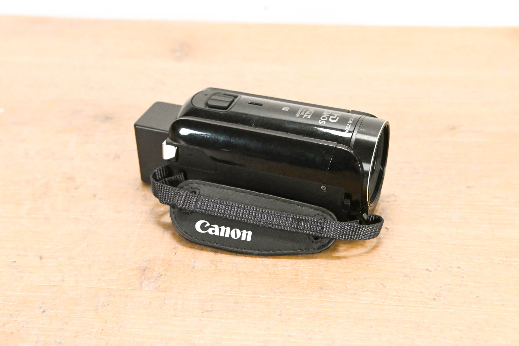 Canon VIXIA HF R70 HD Camcorder