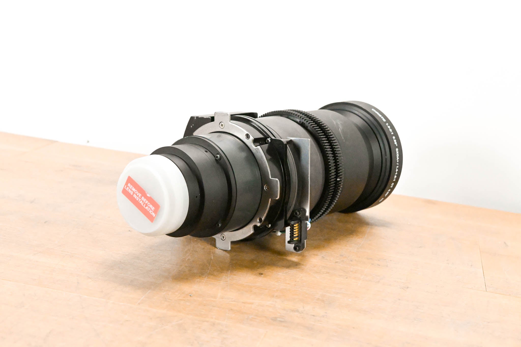 Christie 1.5-2:1 0.95" SXGA+ / 1.4-1.8:1 CT 0.95" HD Projector Zoom Lens