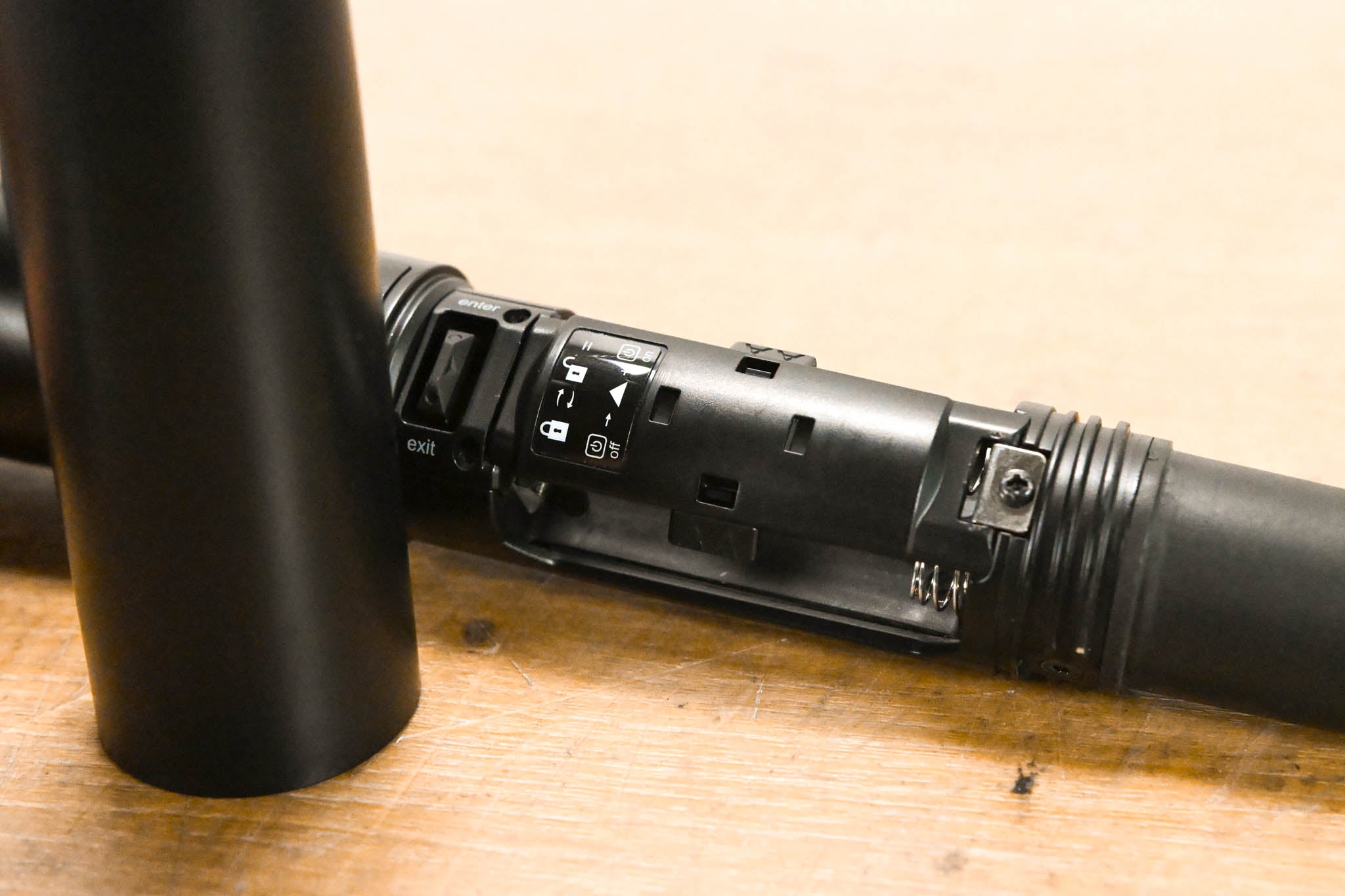 Shure ULXD2/SM58 Digital Handheld Transmitter w/ SM58 Capsule - G50 Band