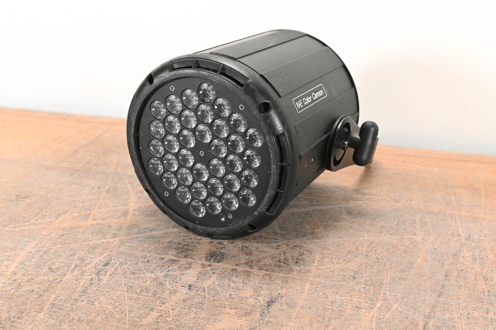 MEGA-LITE 4025 N-E Color Cannon LED Light