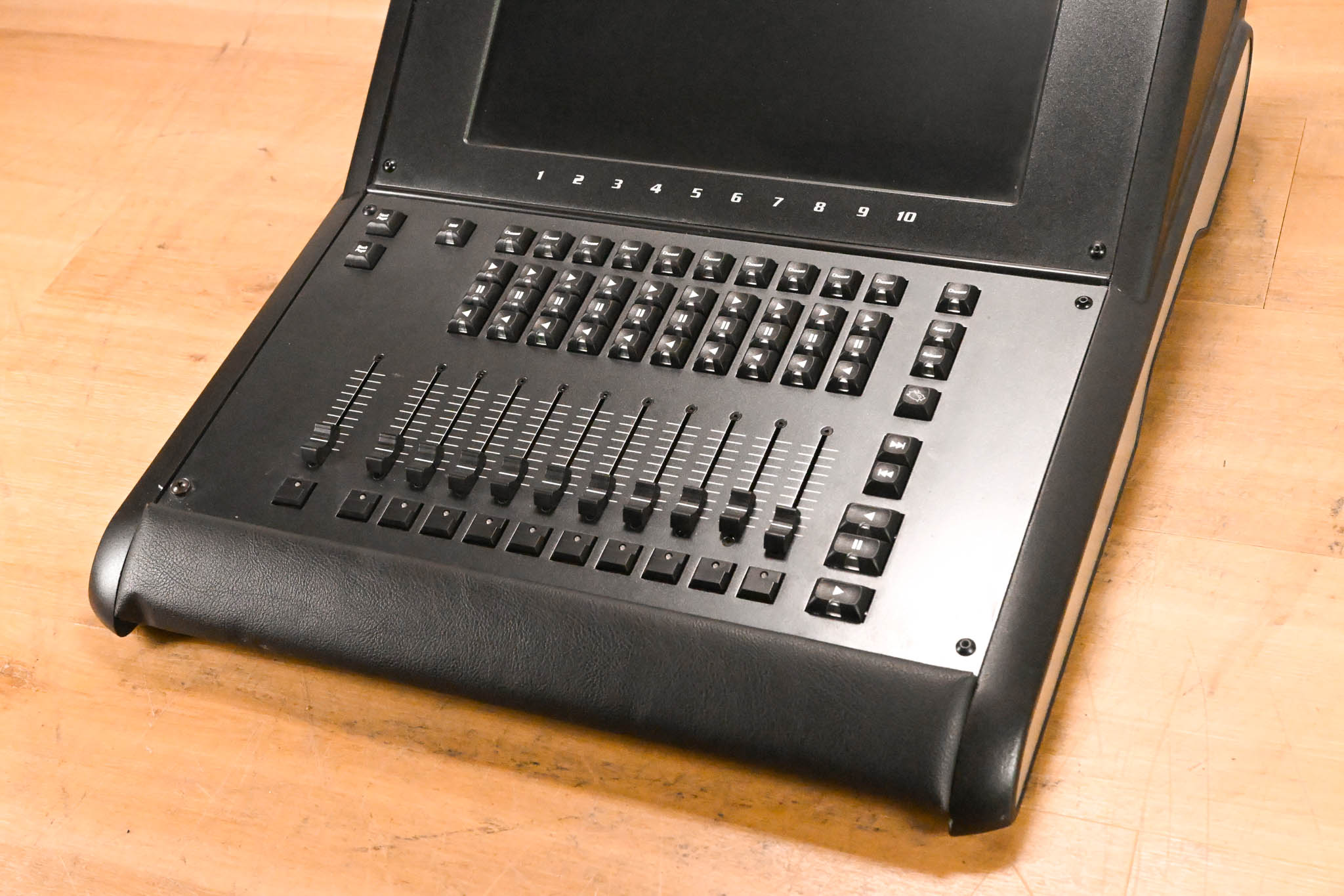 High End Systems Playback Wing 4 for Hog 4, Full Boar 4, and Road Hog 4