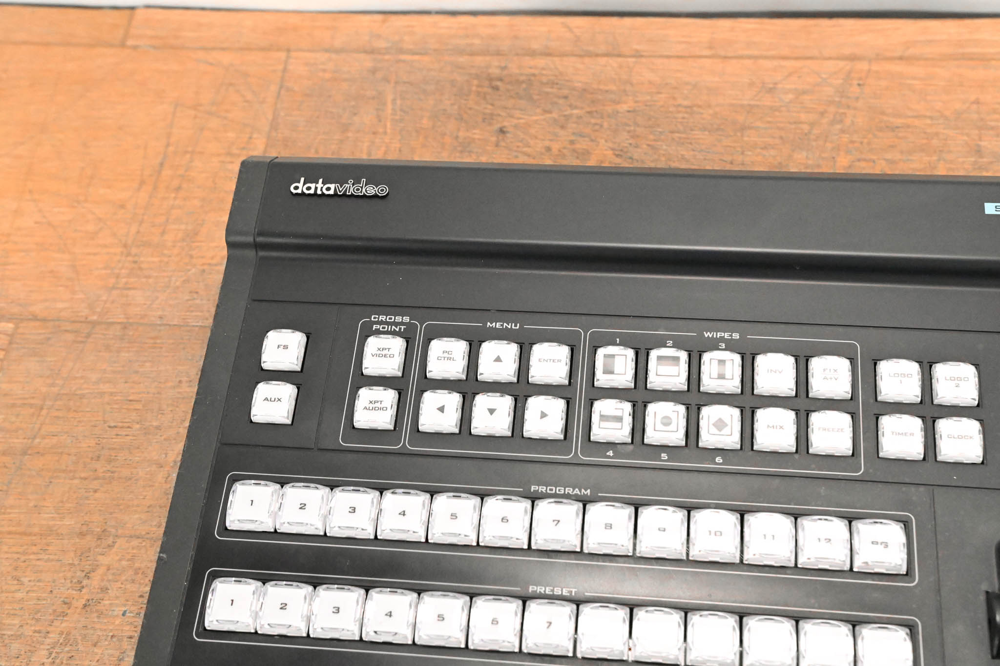 Datavideo SE-2850 HD/SD Digital Video Switcher