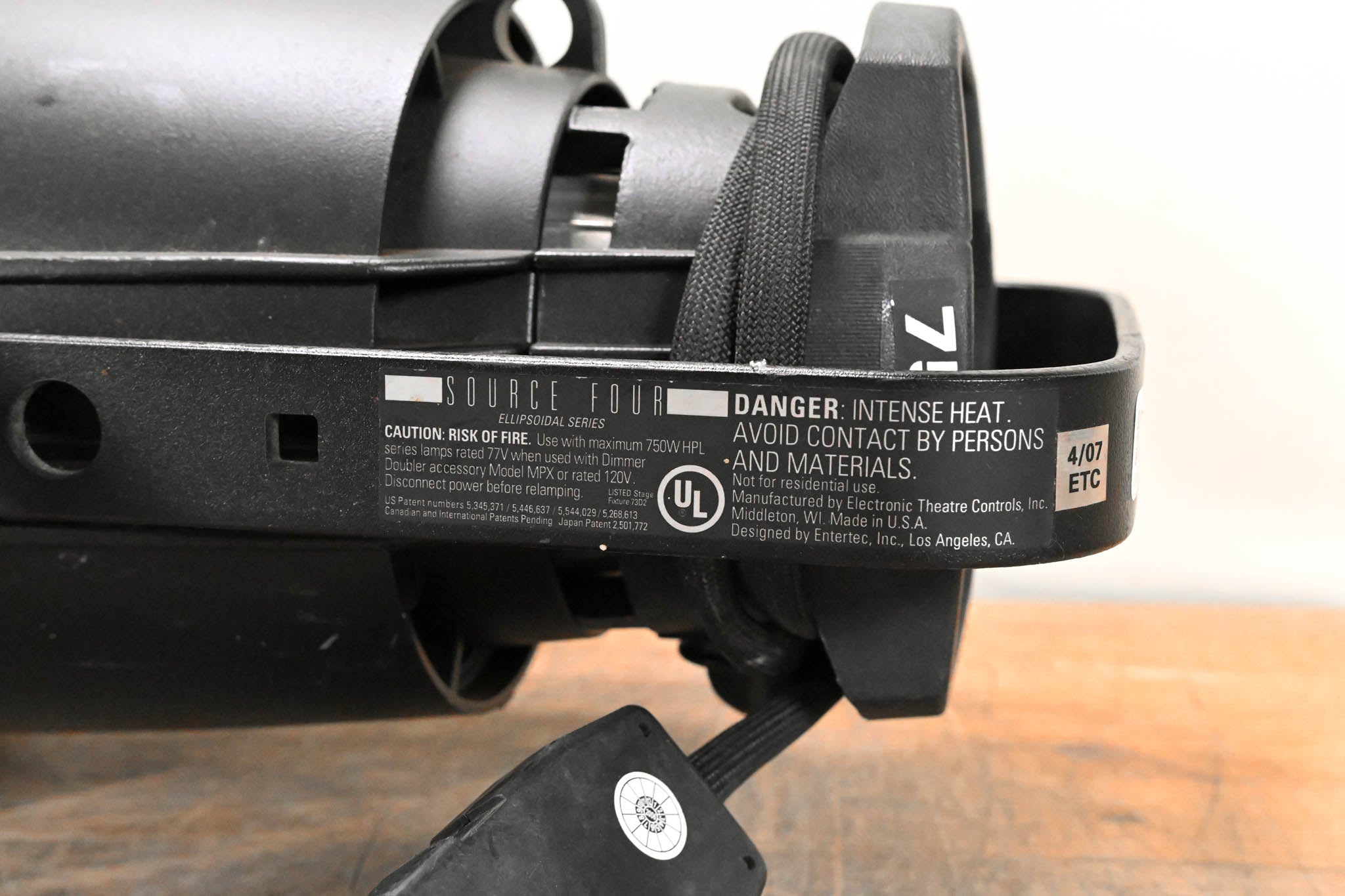 ETC Source Four Zoom 15-30 Degree 750 Ellipsoidal Light