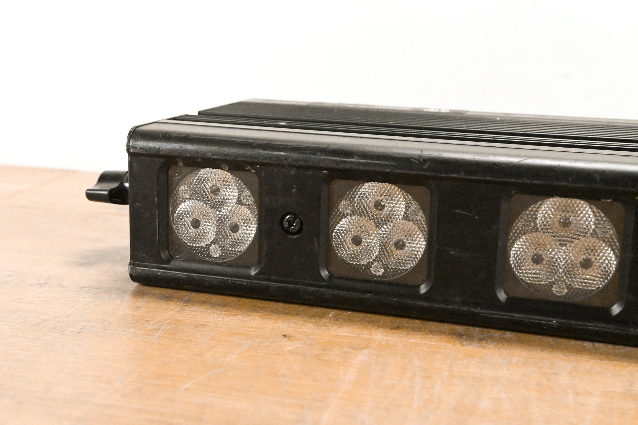 Elation Design LED 36 TRI Brick 12 x Tri Color 3W LED Fixture