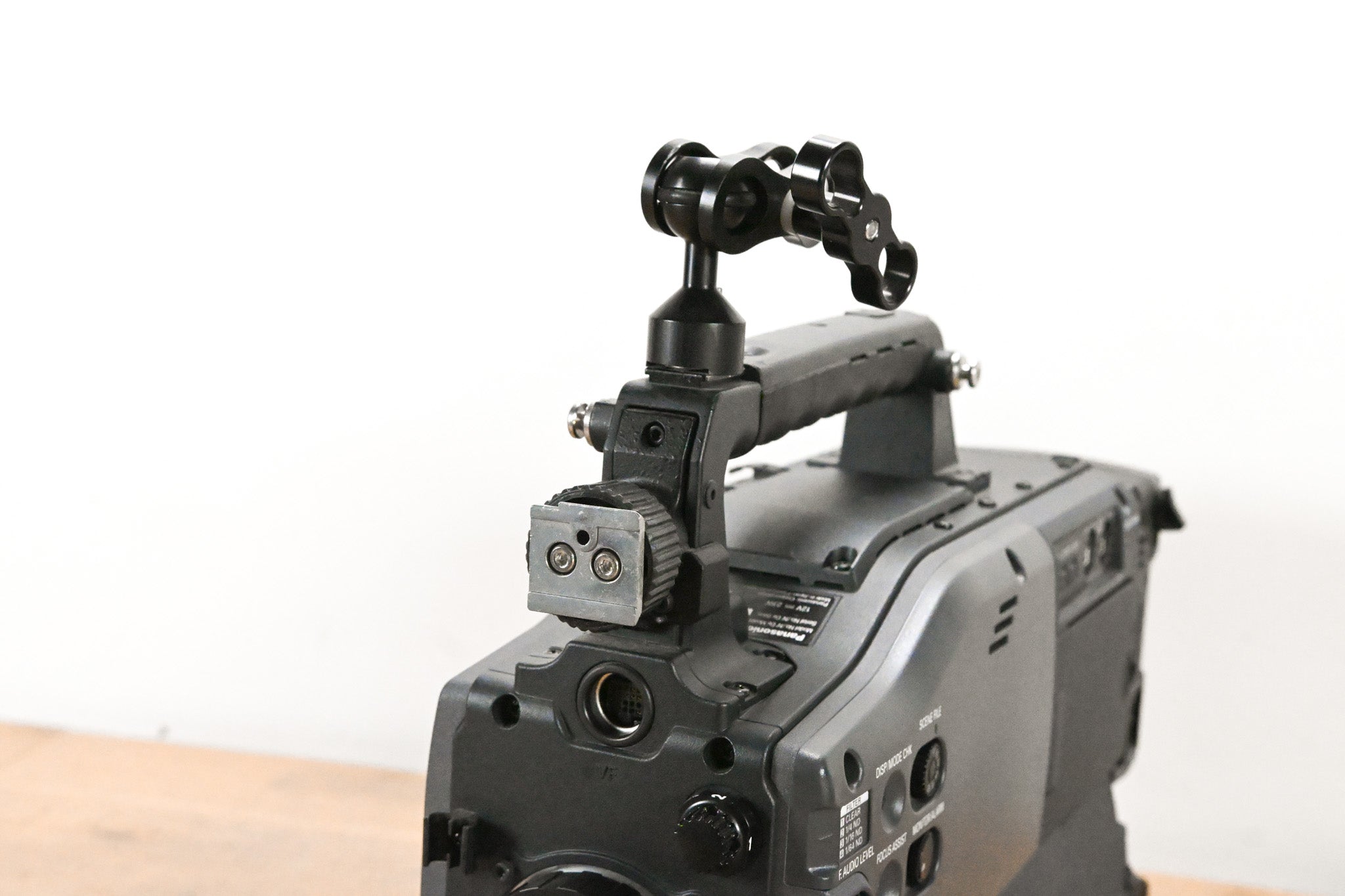 Panasonic AG-HPX500P 2/3" Shoulder-Mounted P2HD Camcorder