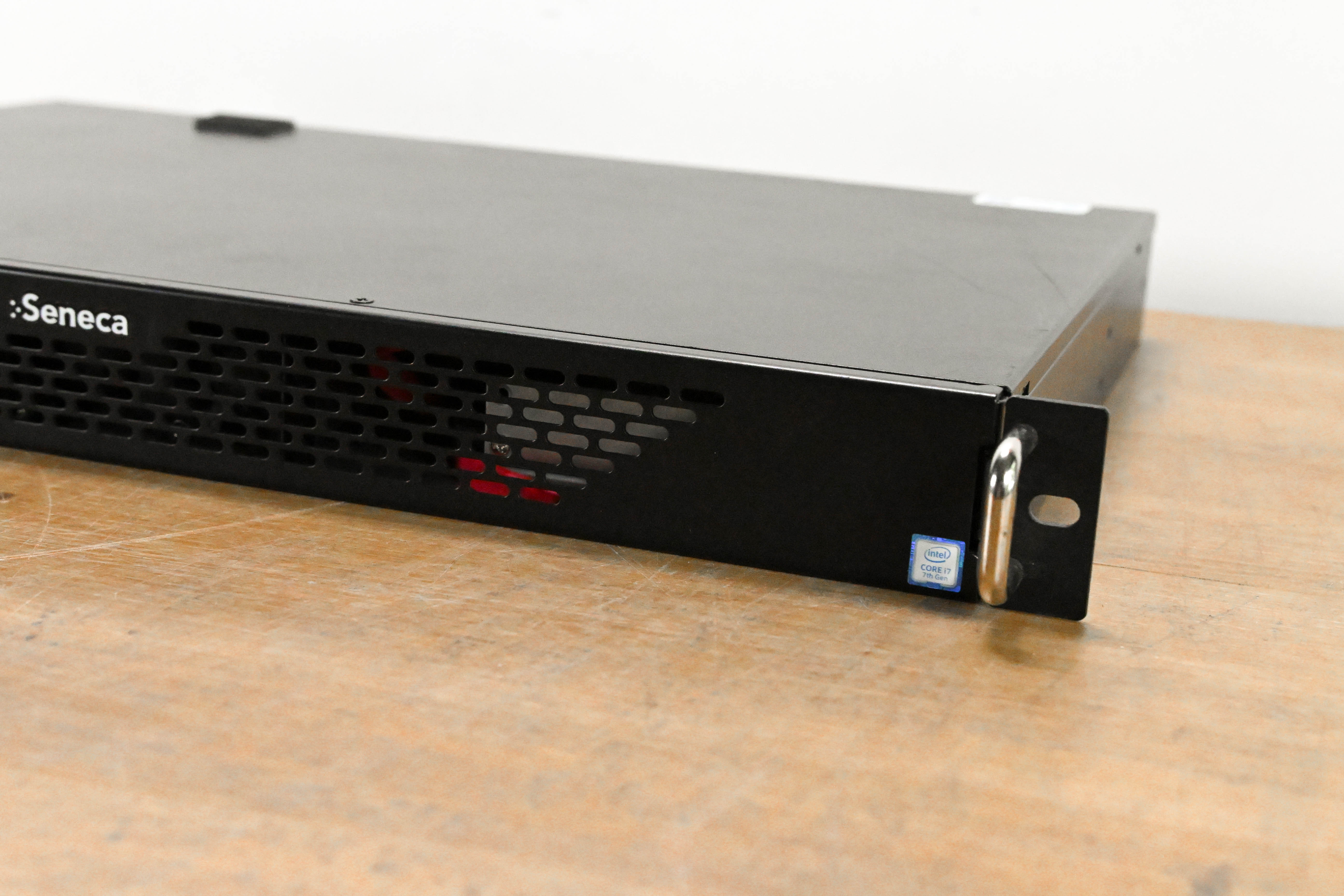 Seneca 1U-VM-SERV Video Capture Appliance