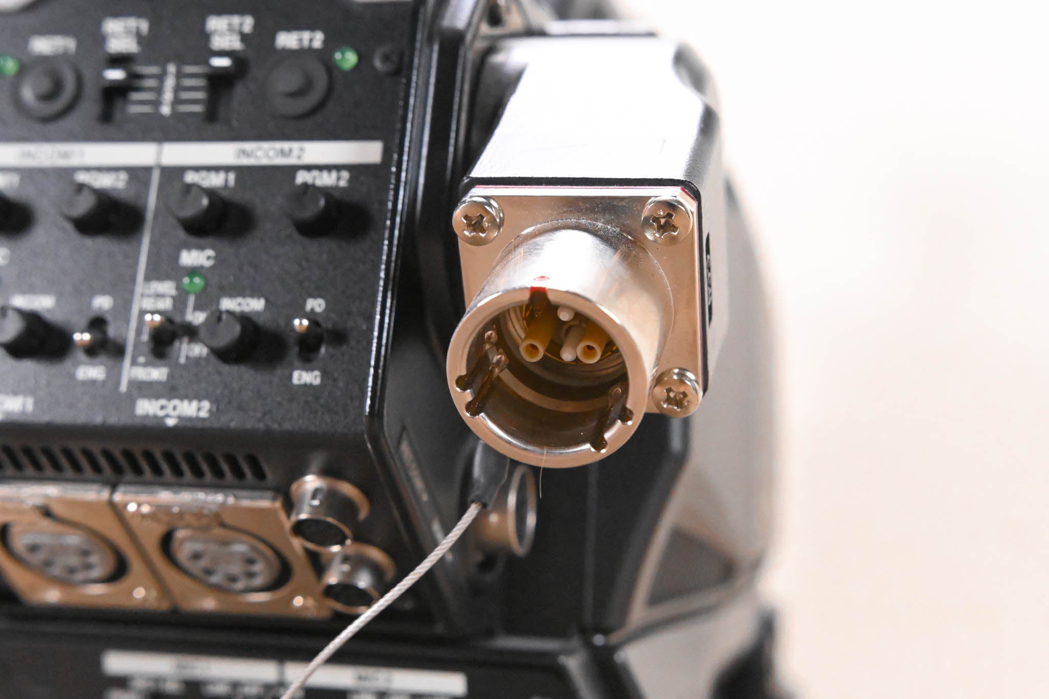 Hitachi Z-HD5500 HDTV Camera Body with CA-HF1200 Fiber Camera Adapter